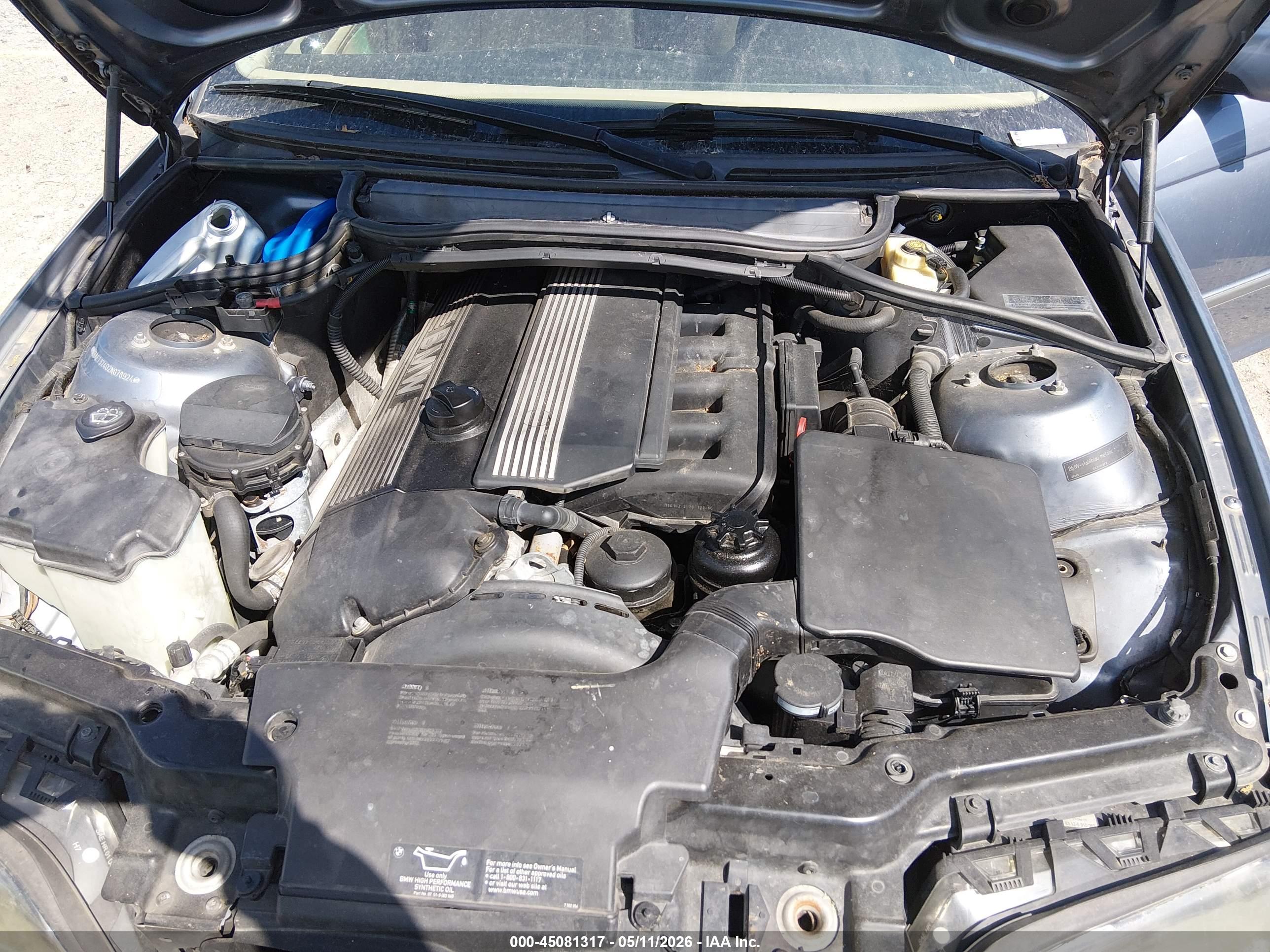 BMW 325I image 10