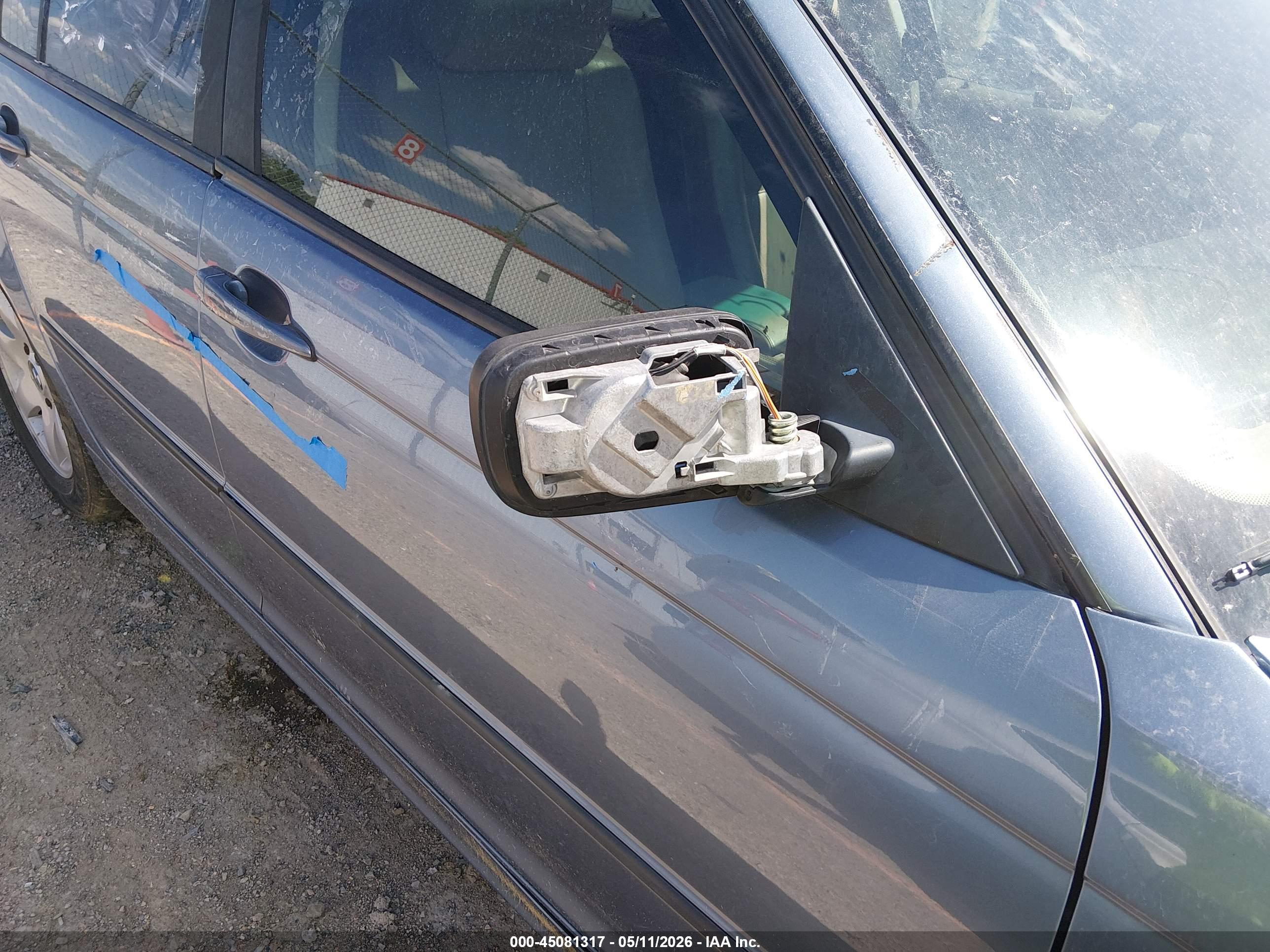 BMW 325I image 6