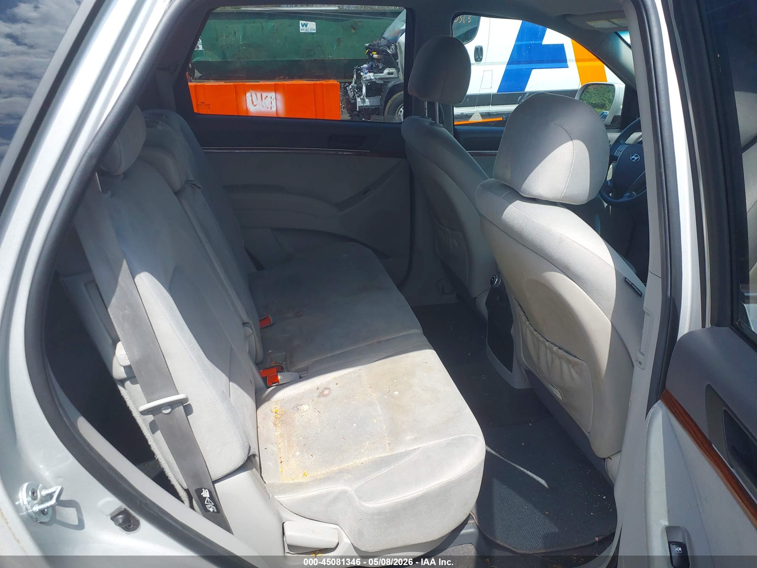 HYUNDAI VERACRUZ image 8