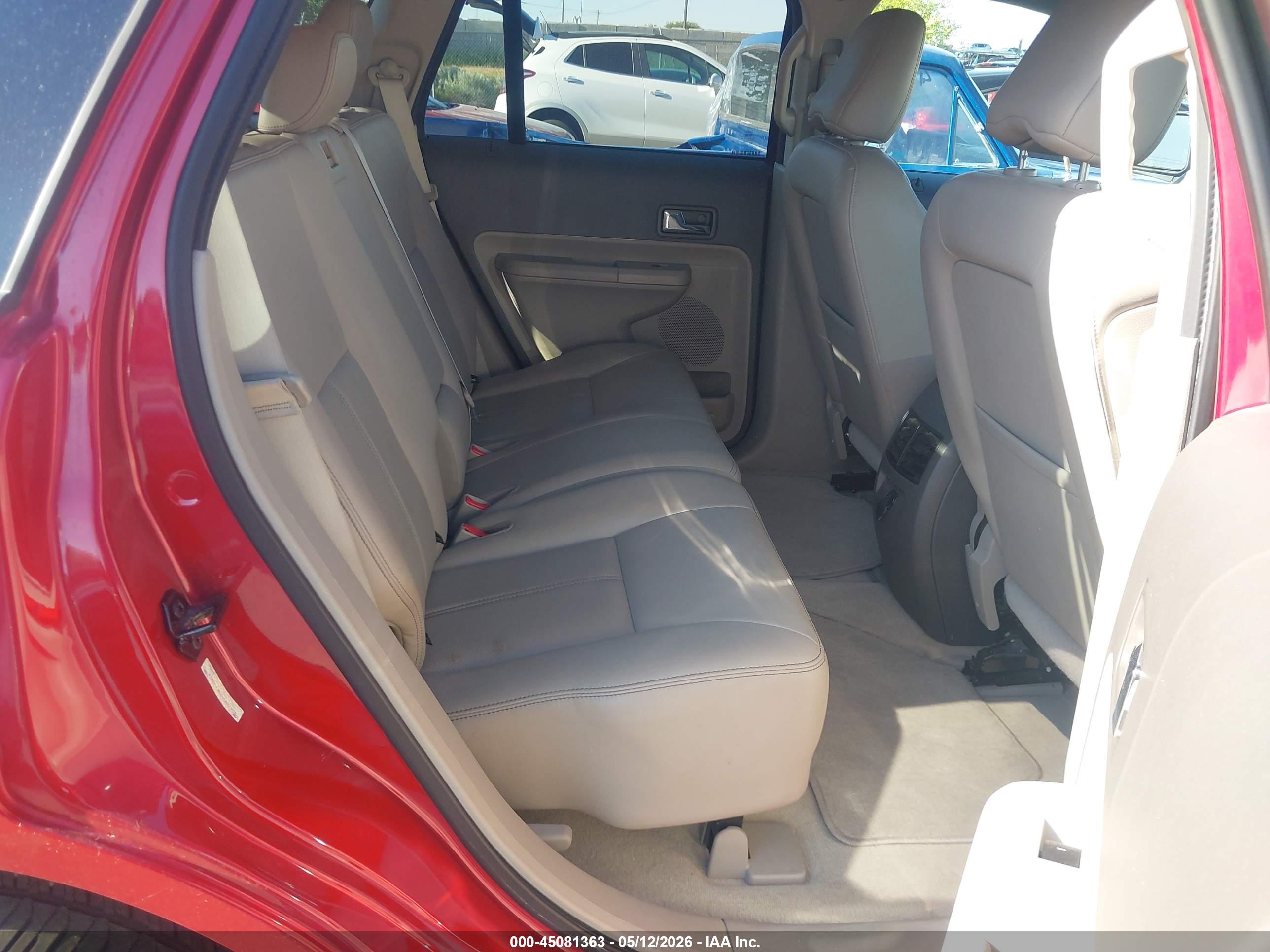 FORD EDGE image 8