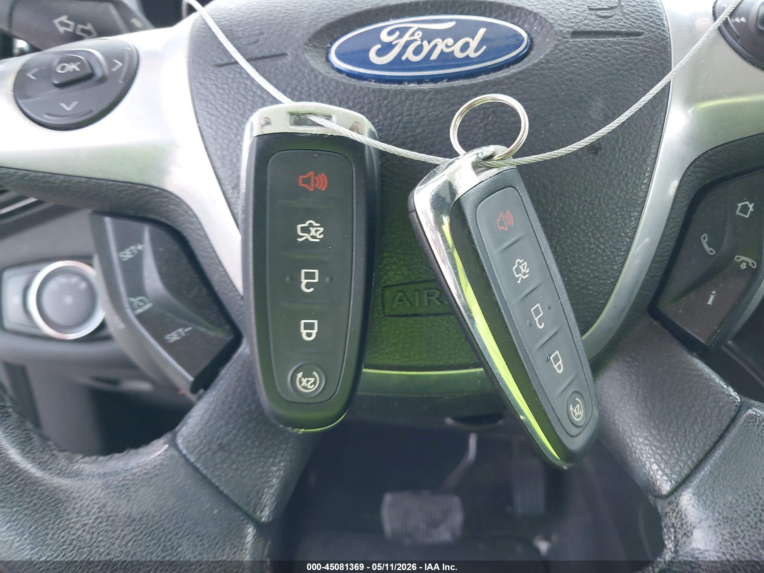 FORD ESCAPE image 11