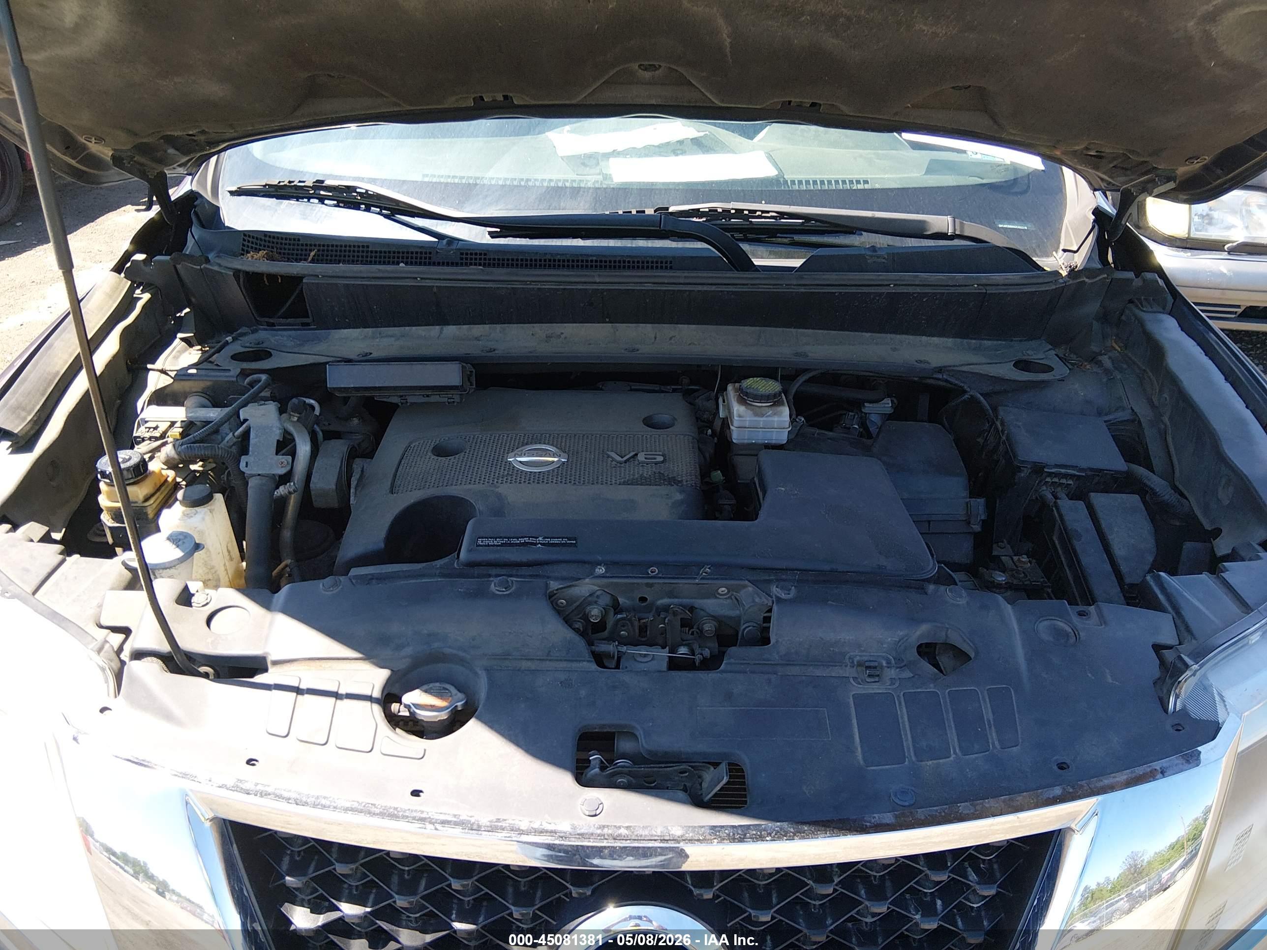 NISSAN PATHFINDER image 10