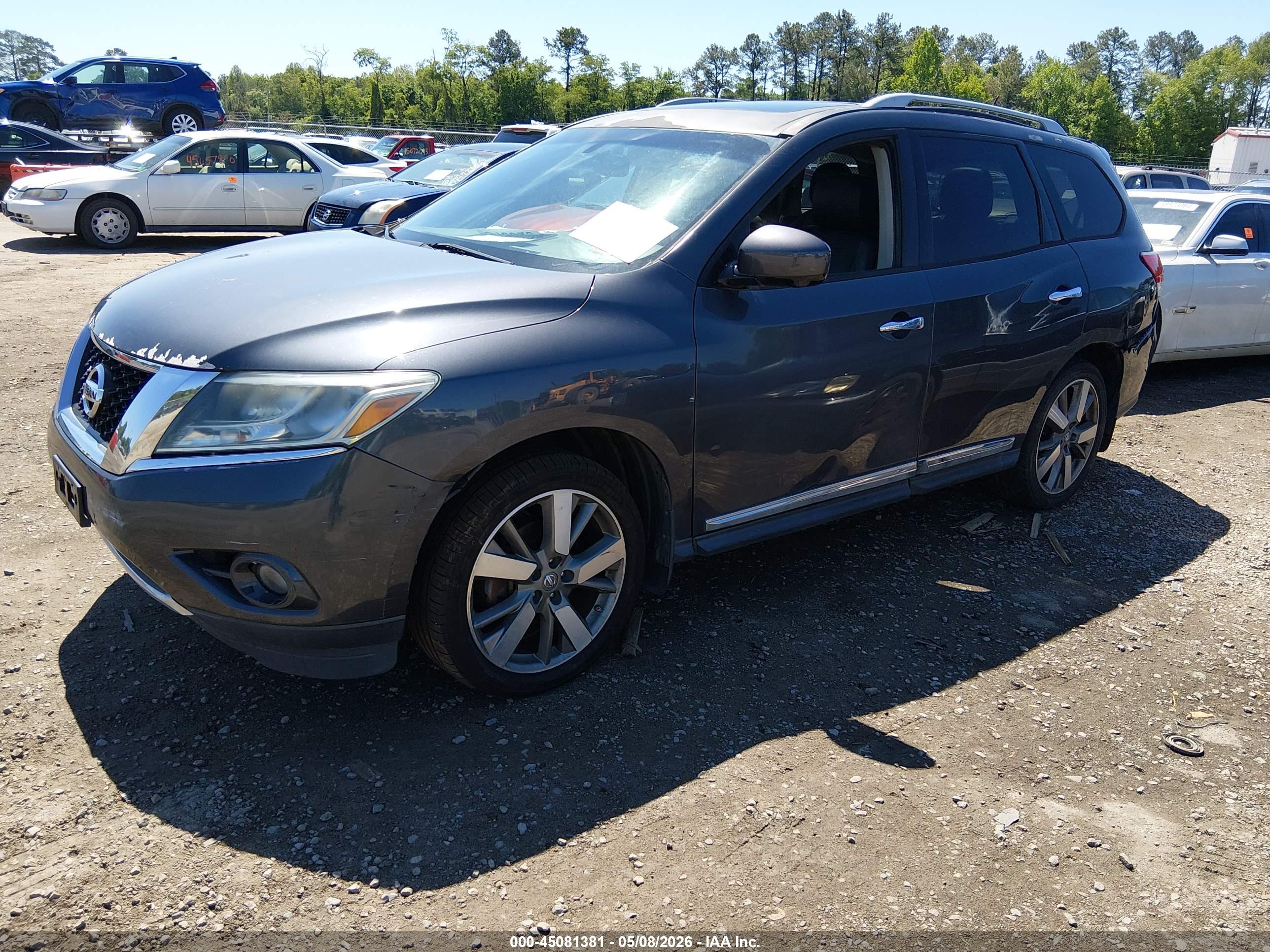 NISSAN PATHFINDER image 2