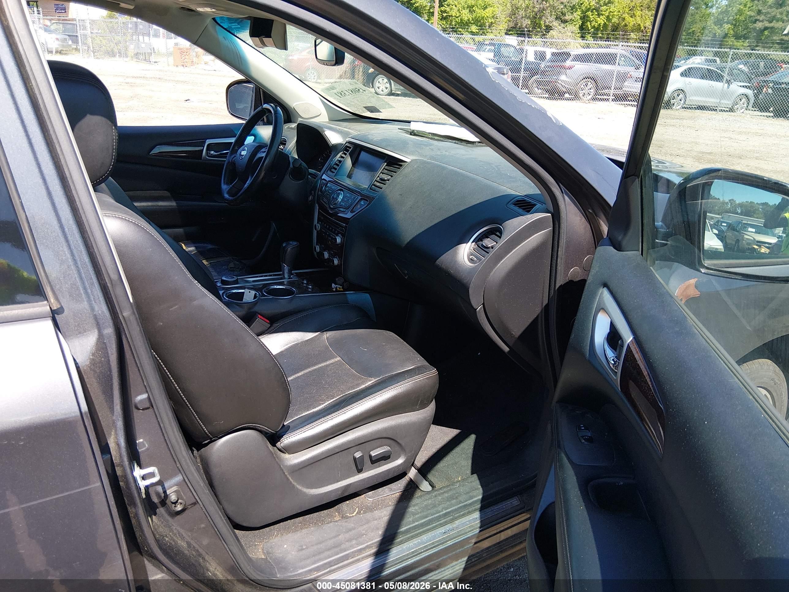 NISSAN PATHFINDER image 5