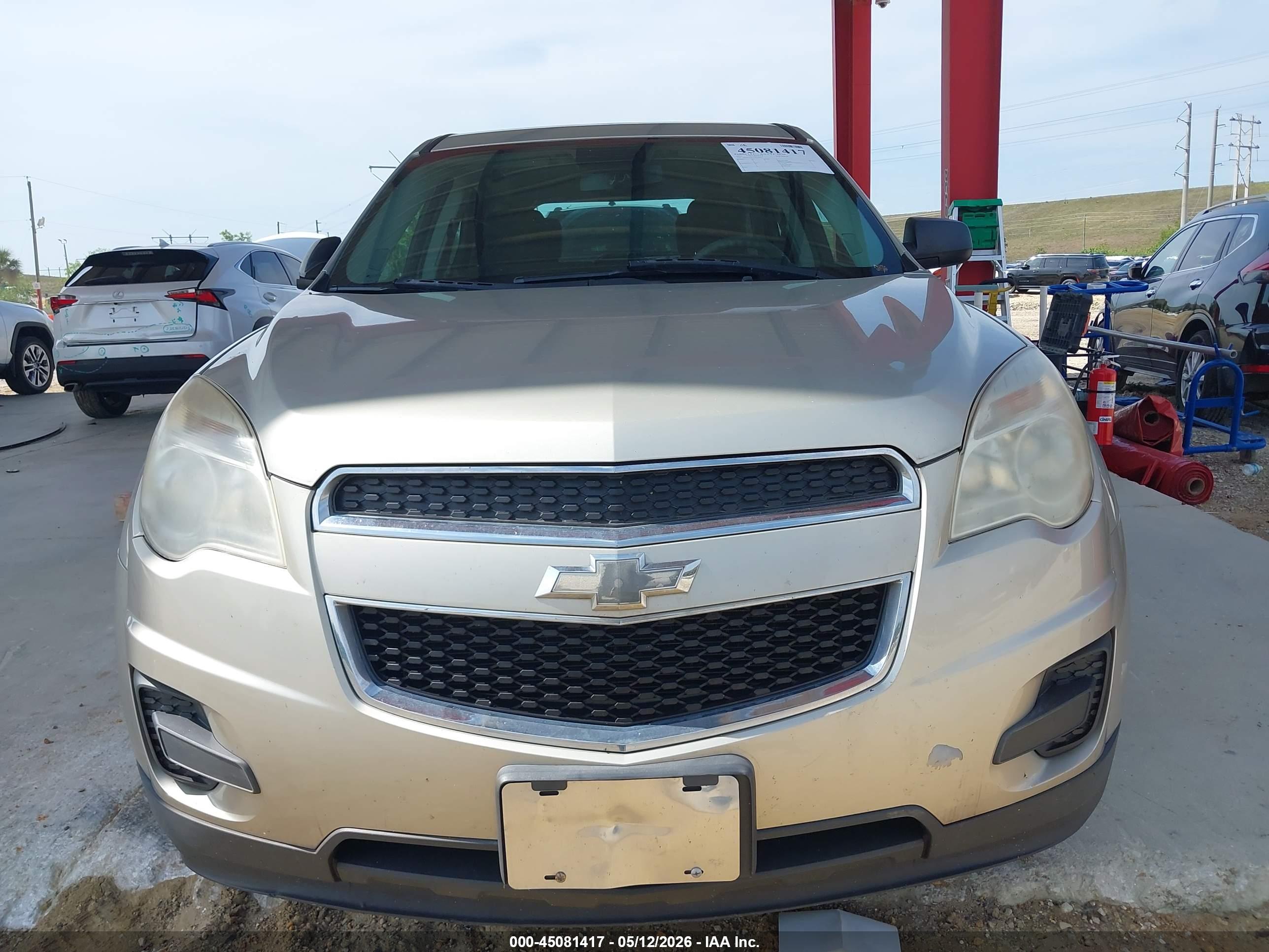CHEVROLET EQUINOX image 6