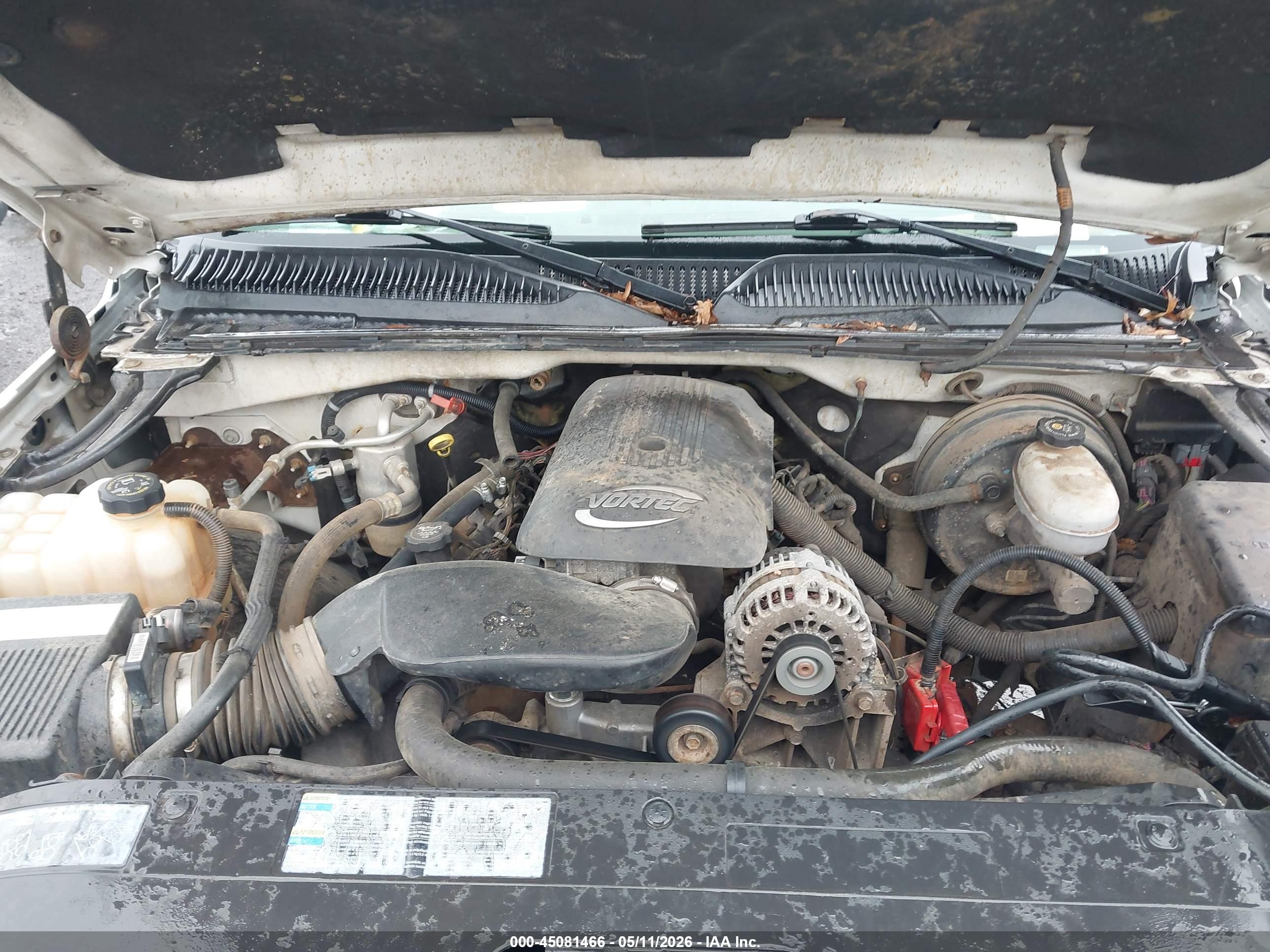 CHEVROLET SILVERADO image 10