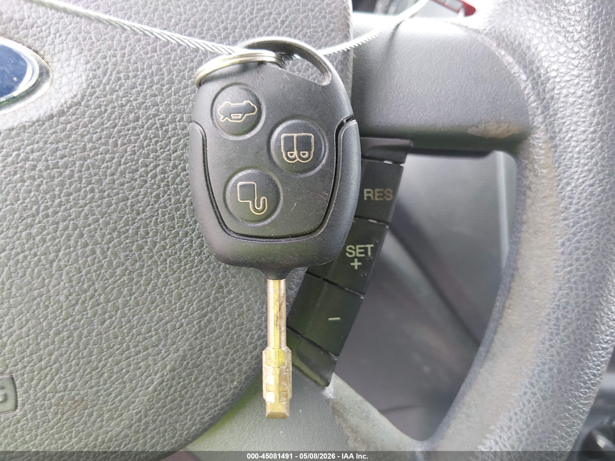 FORD TRANSIT image 11