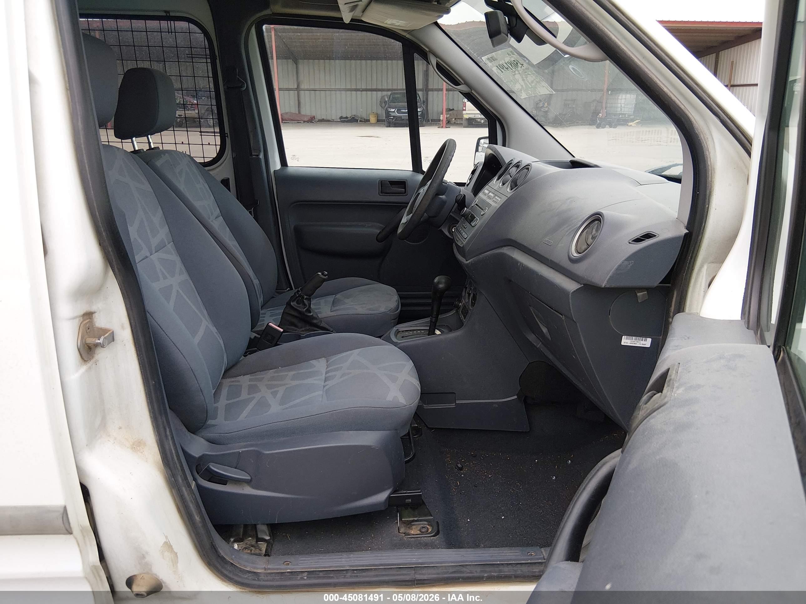 FORD TRANSIT image 5