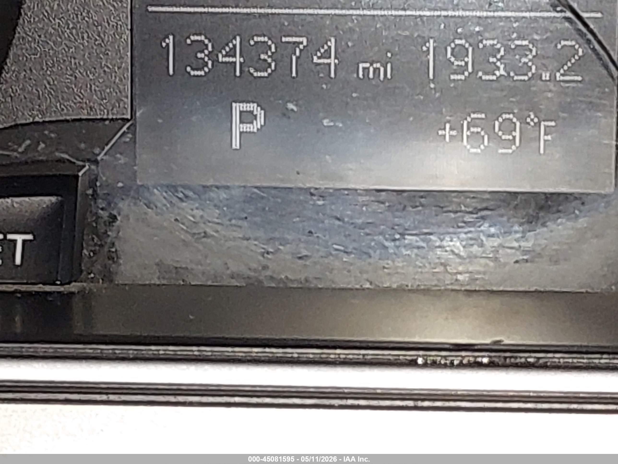 AUDI A4 image 7