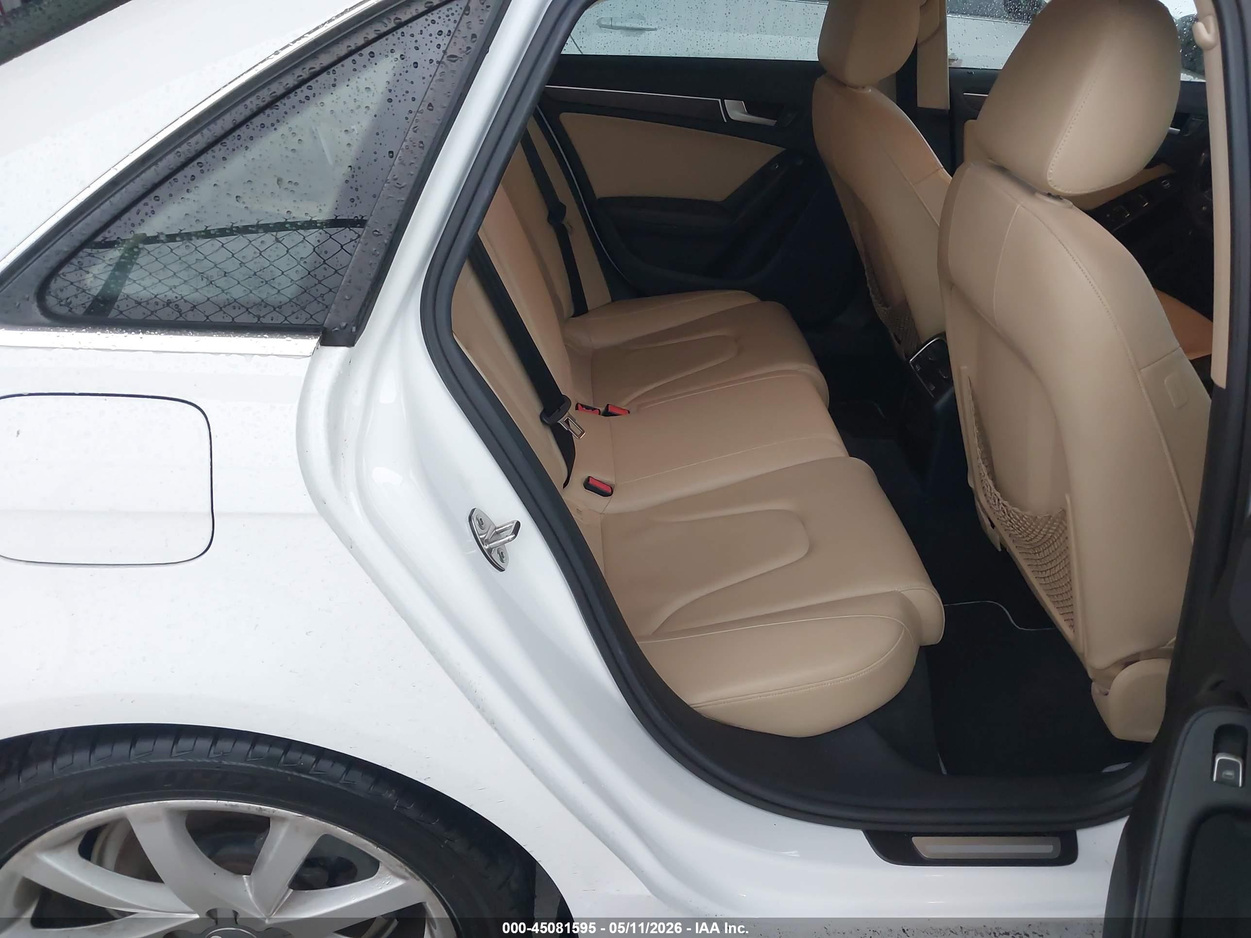 AUDI A4 image 8