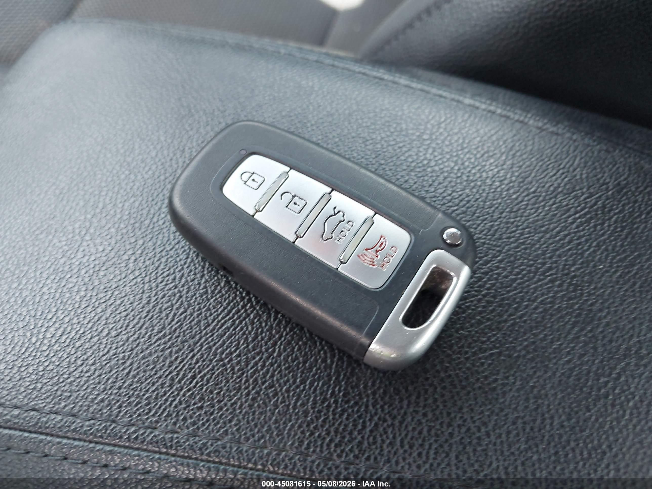 HYUNDAI SONATA image 11