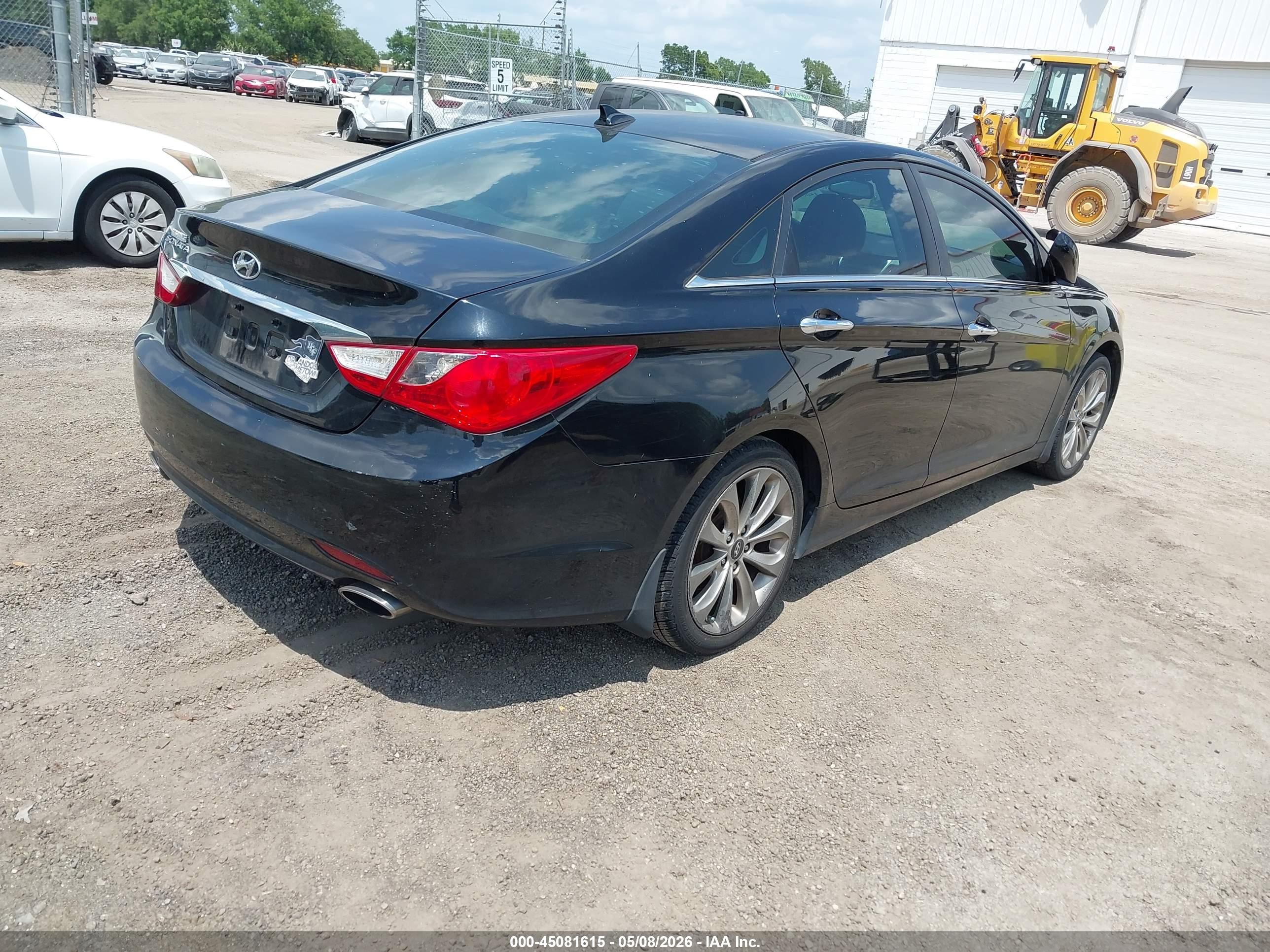 HYUNDAI SONATA image 4