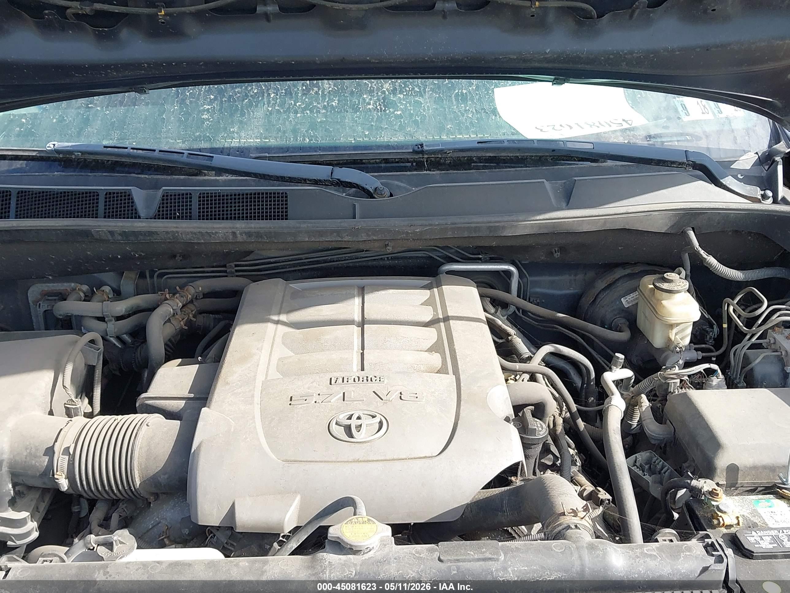 TOYOTA SEQUOIA image 10