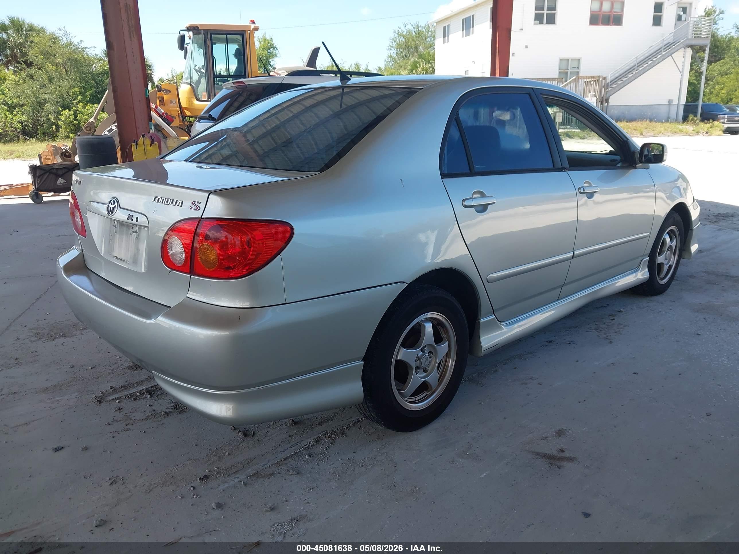 TOYOTA COROLLA image 4