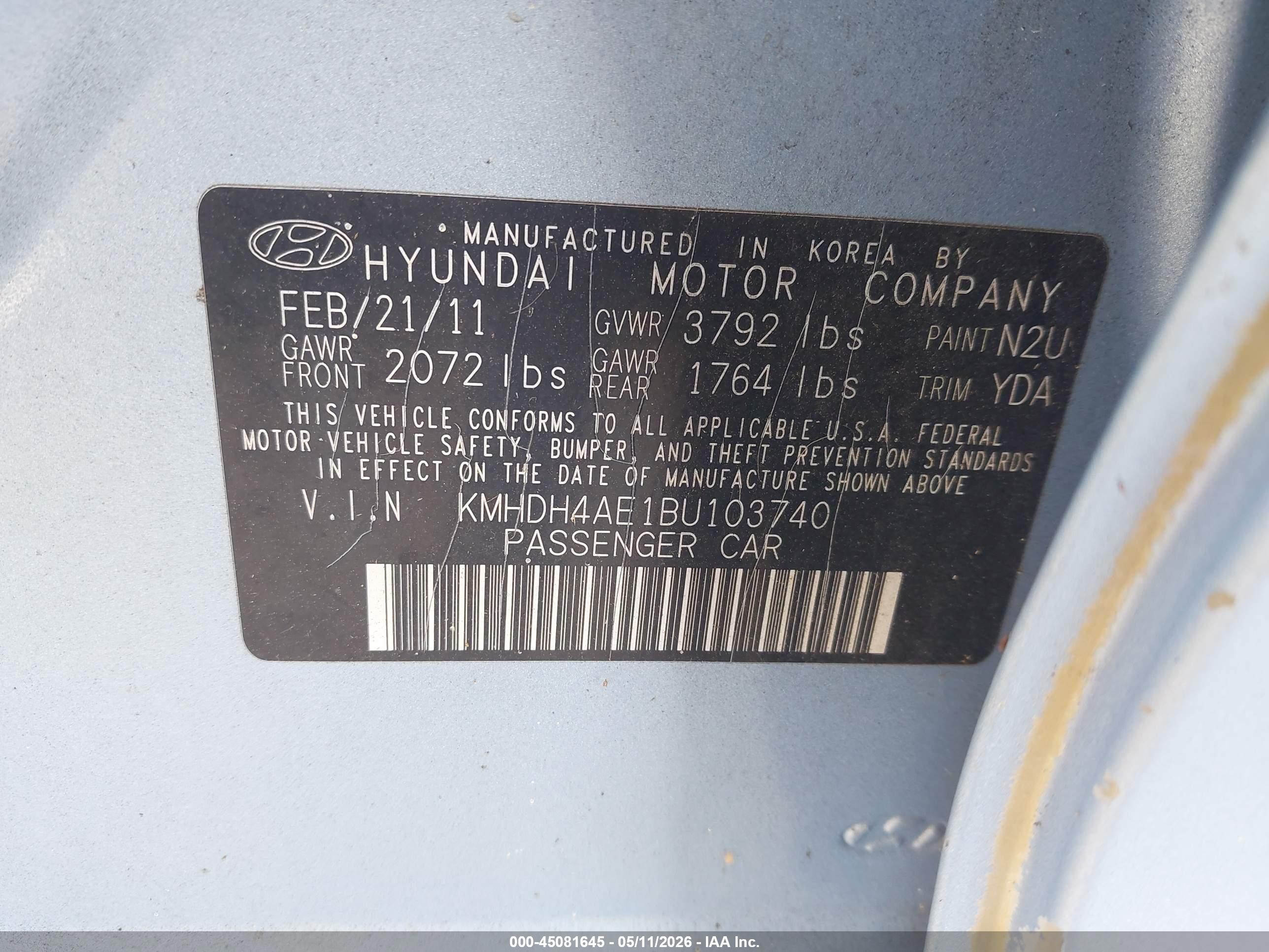 HYUNDAI ELANTRA image 9