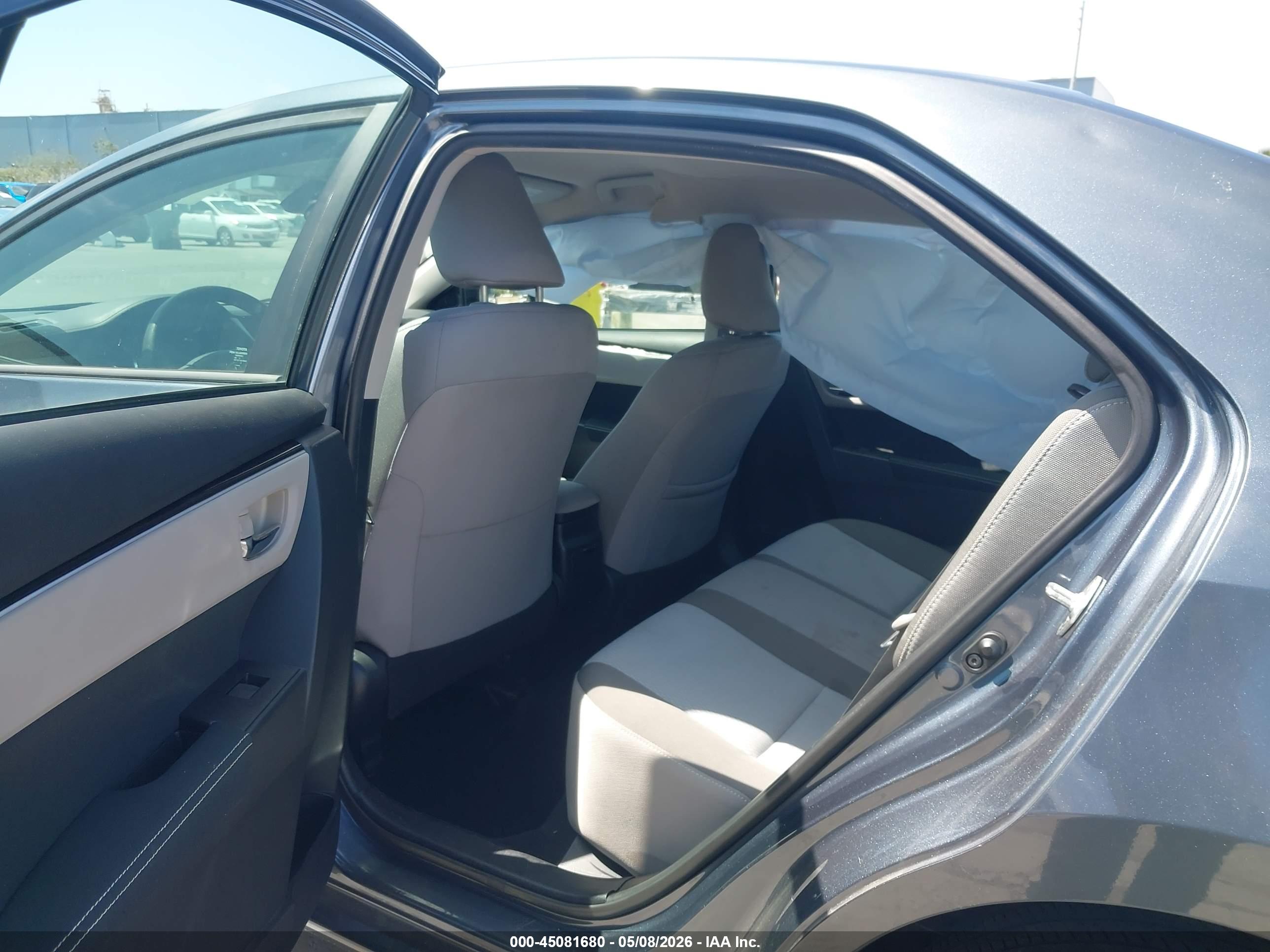 TOYOTA COROLLA image 8