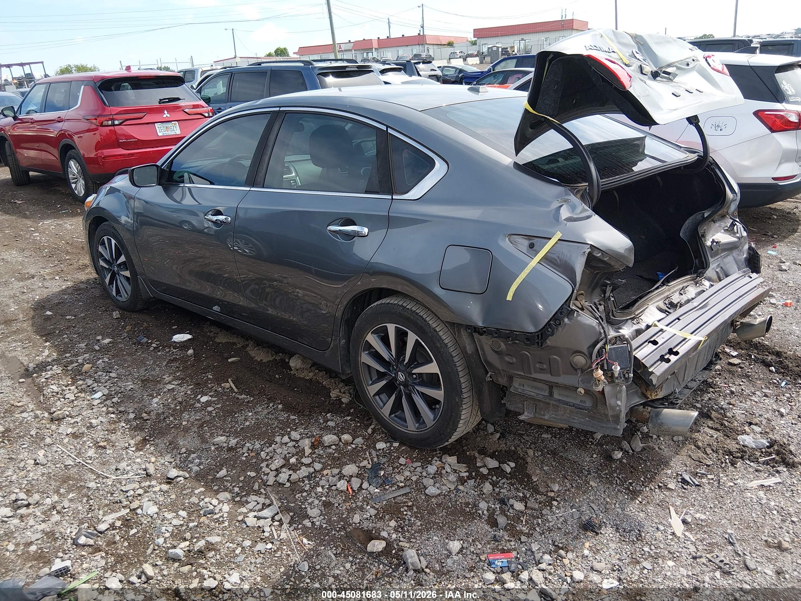 NISSAN ALTIMA image 3