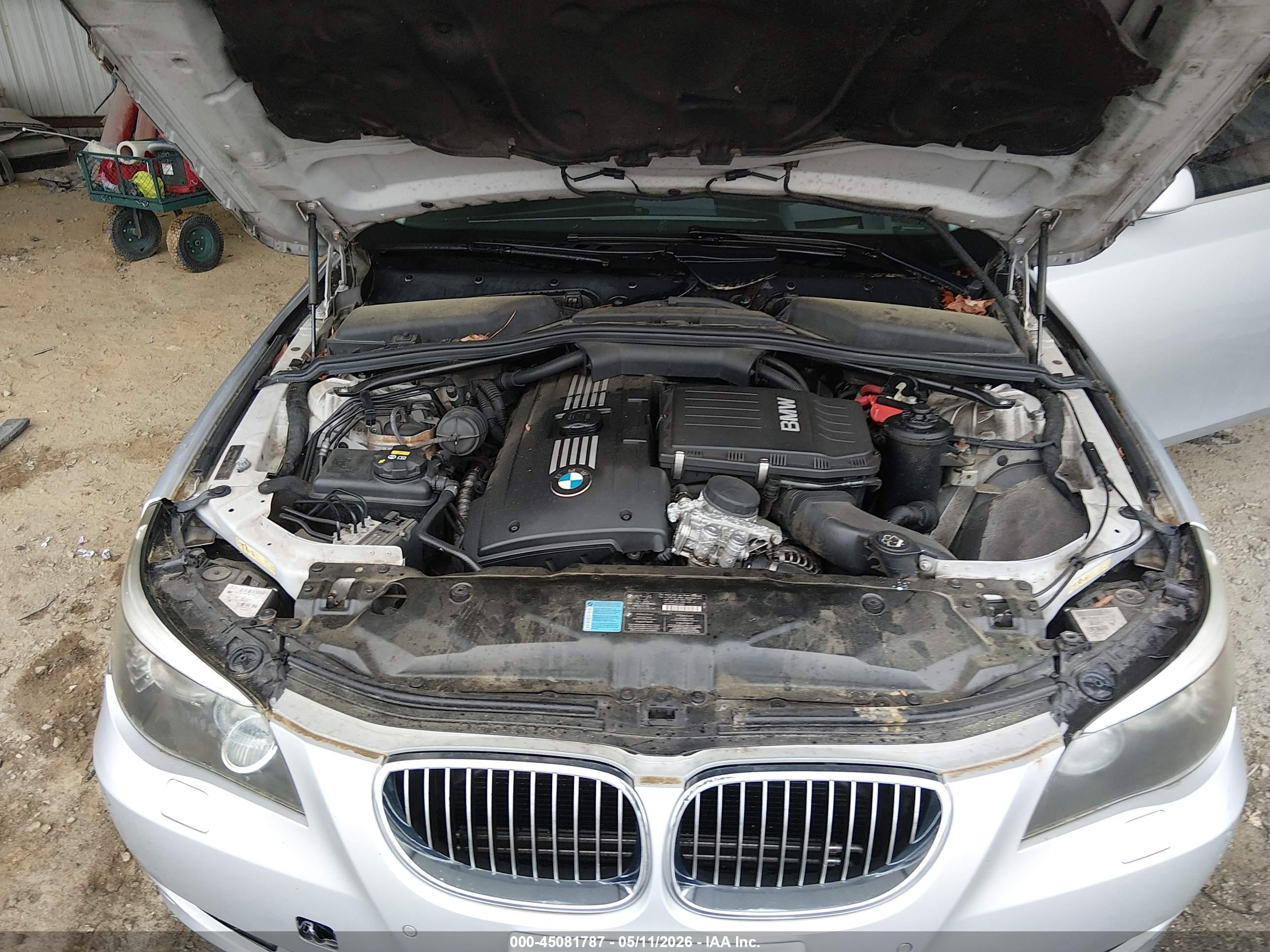 BMW 535I image 10