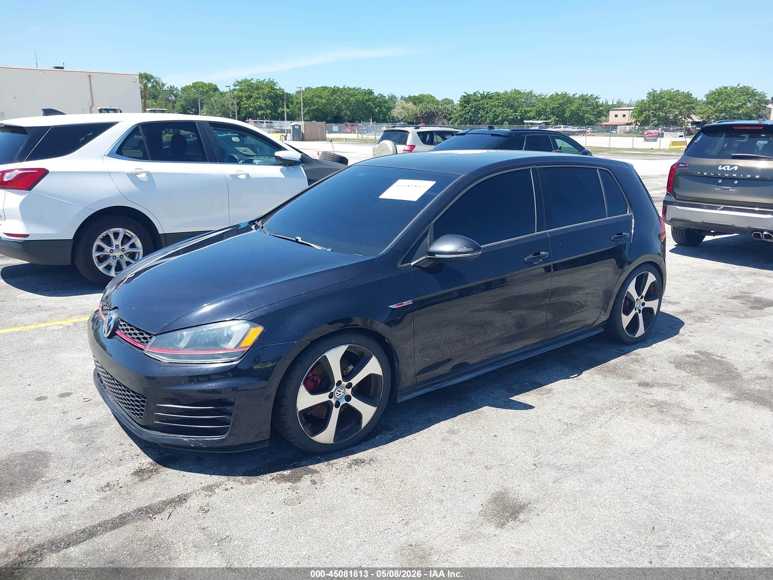 VOLKSWAGEN GOLF image 2