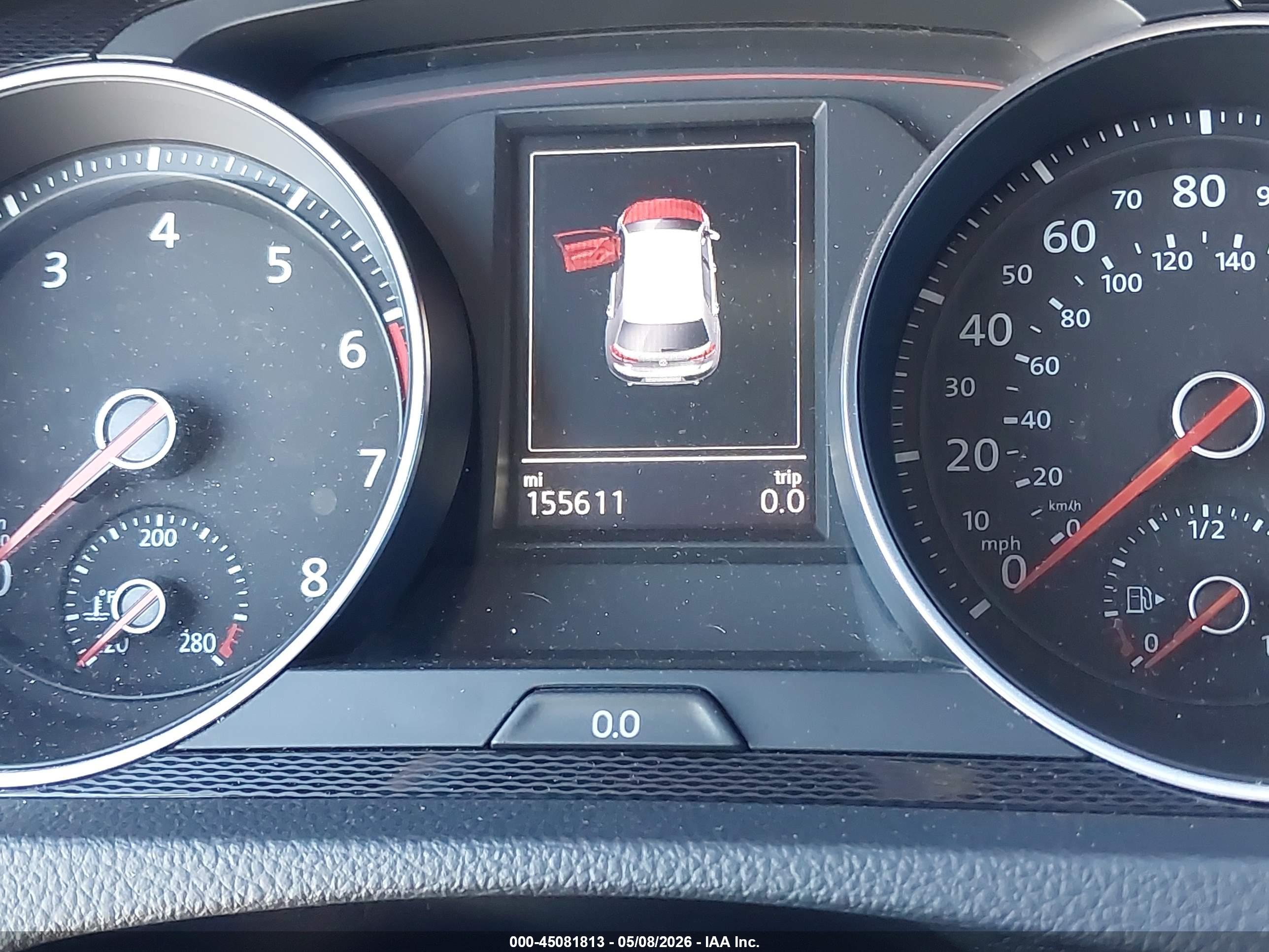VOLKSWAGEN GOLF image 7