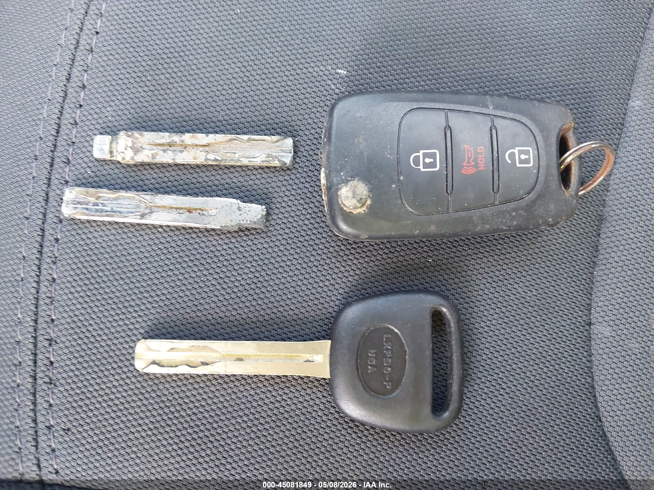 KIA RIO5 image 11
