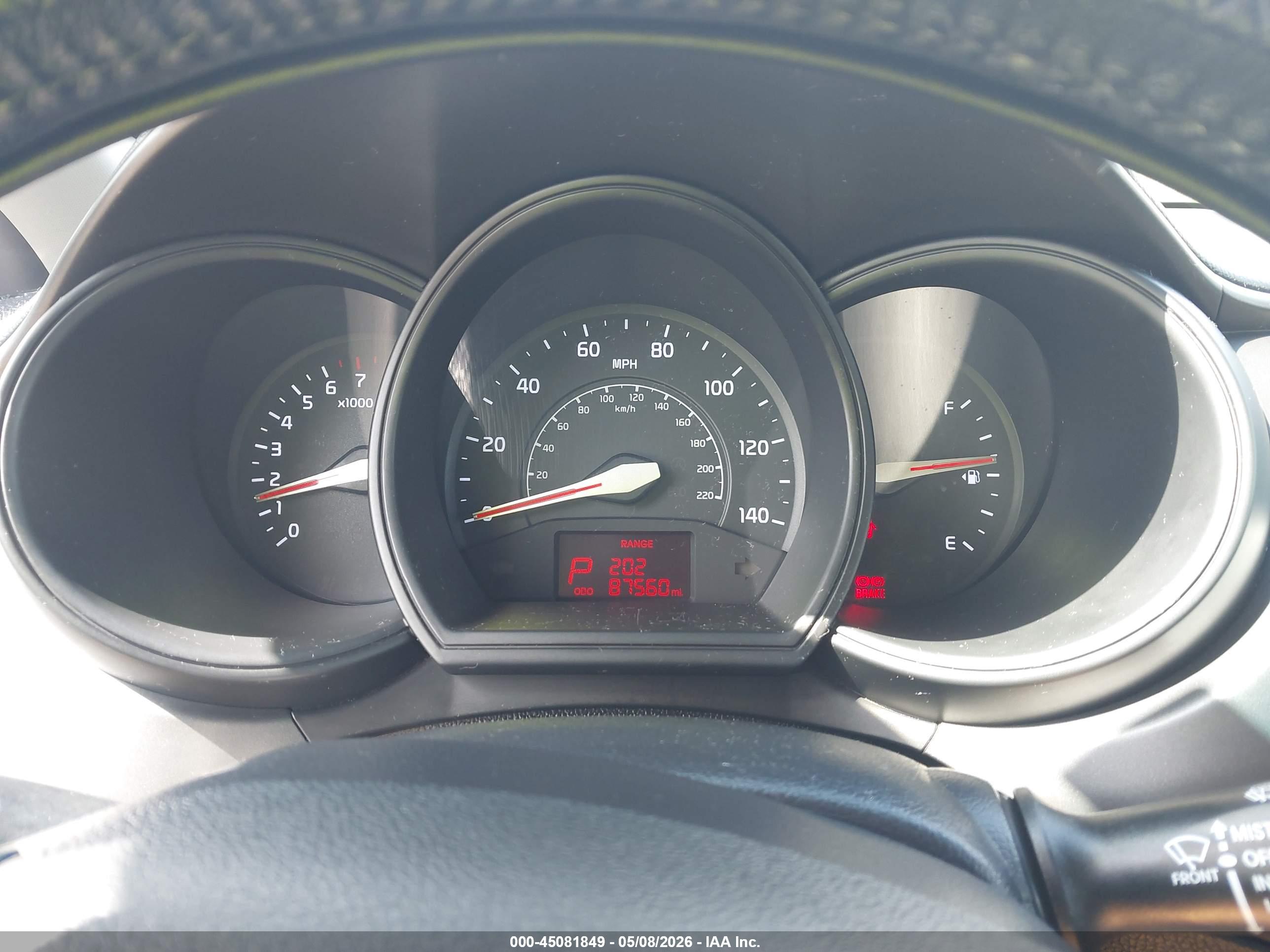 KIA RIO5 image 7