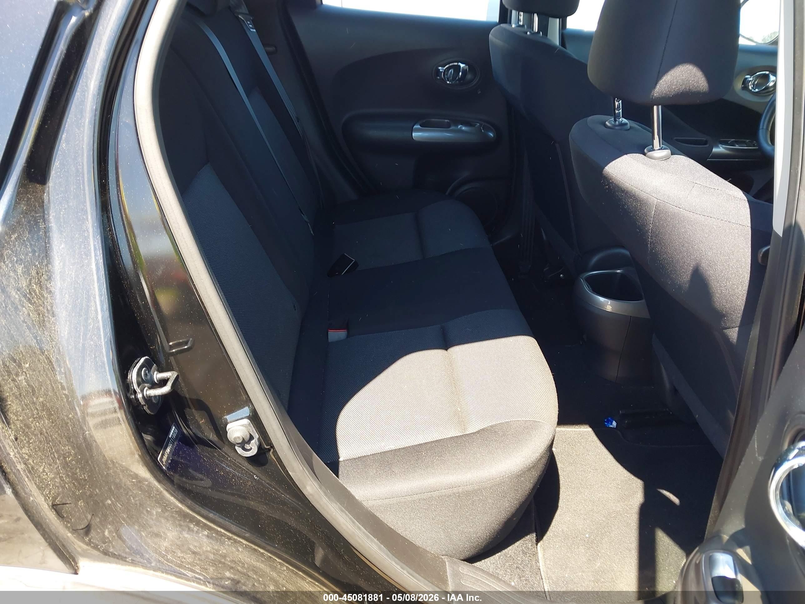 NISSAN JUKE image 8
