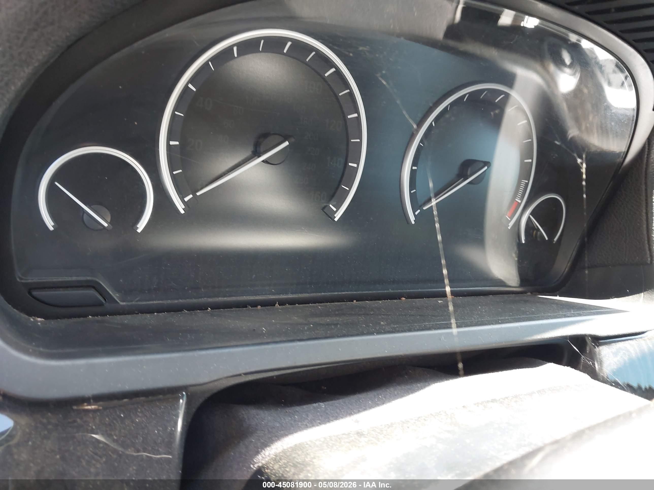 BMW 750LI image 7