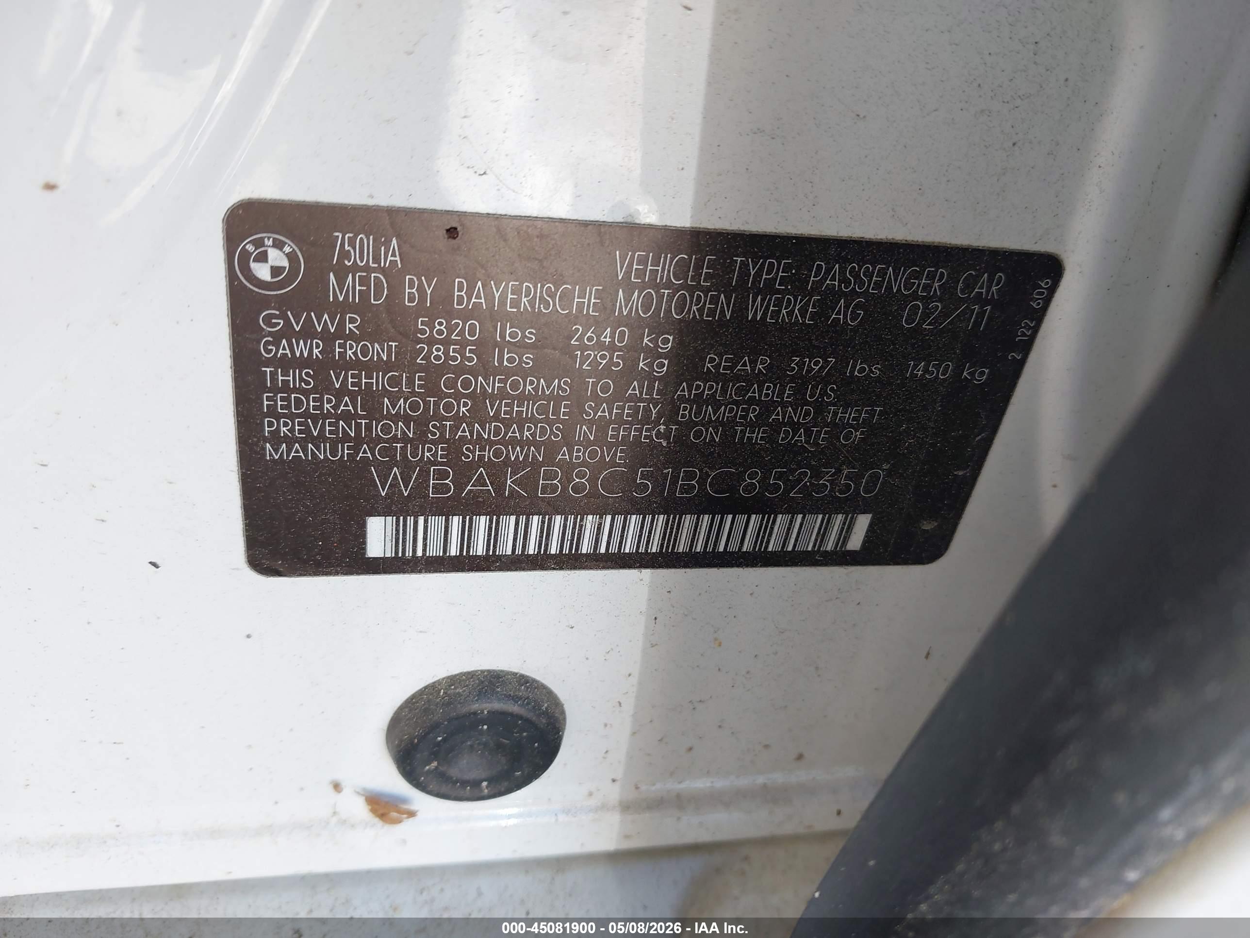 BMW 750LI image 9
