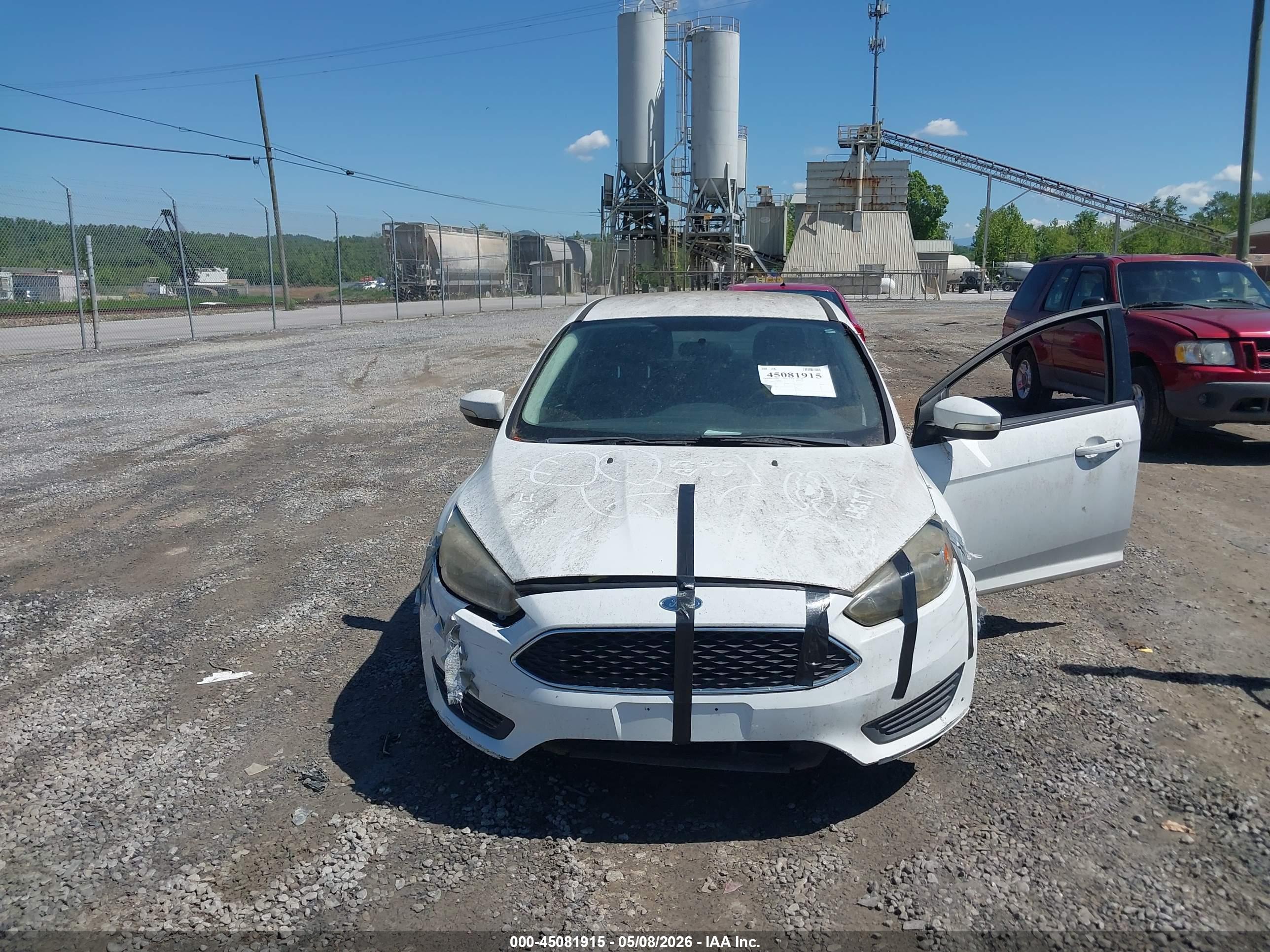 FORD FOCUS image 6