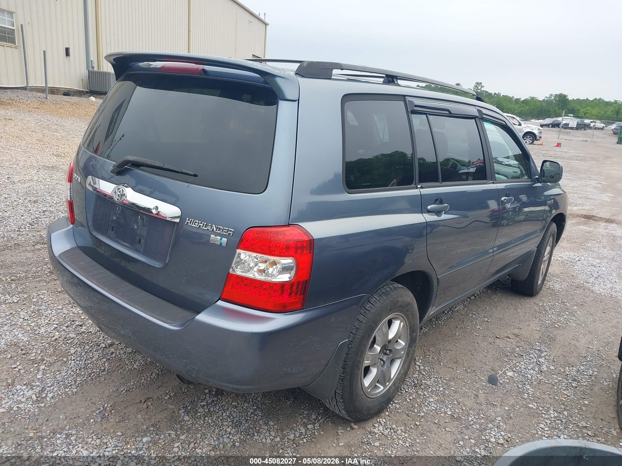 TOYOTA HIGHLANDER image 4