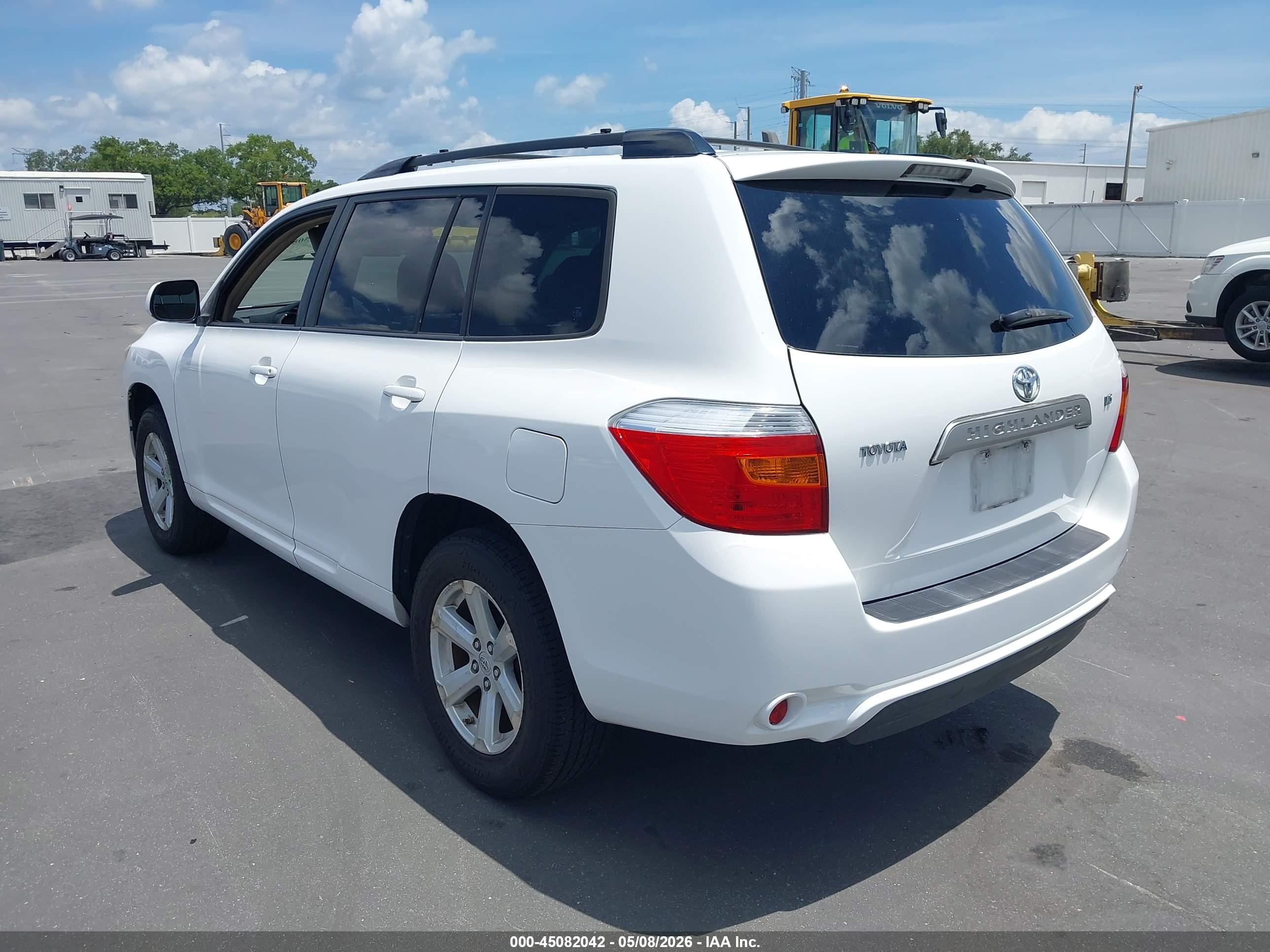 TOYOTA HIGHLANDER image 3