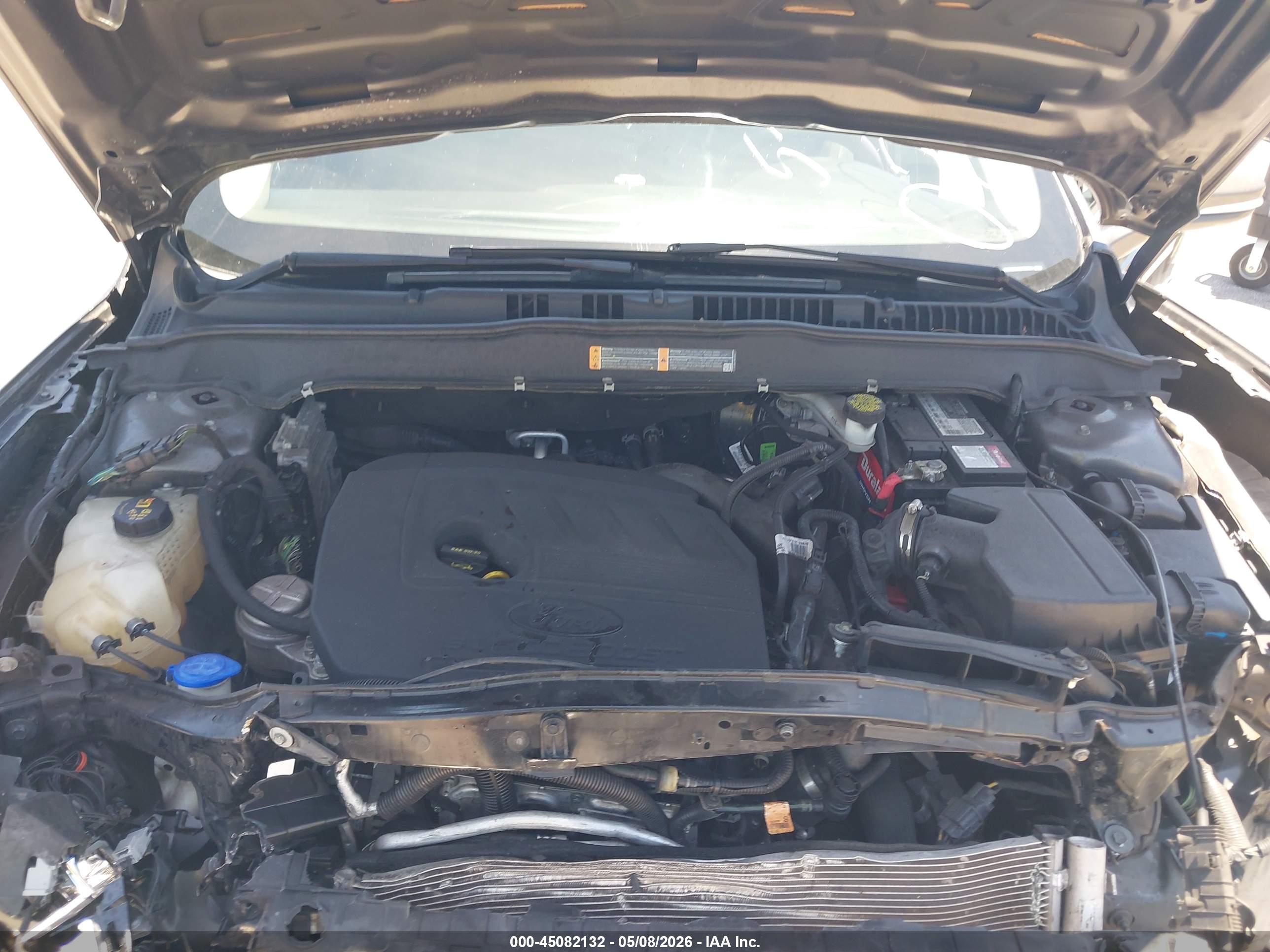 FORD FUSION image 10