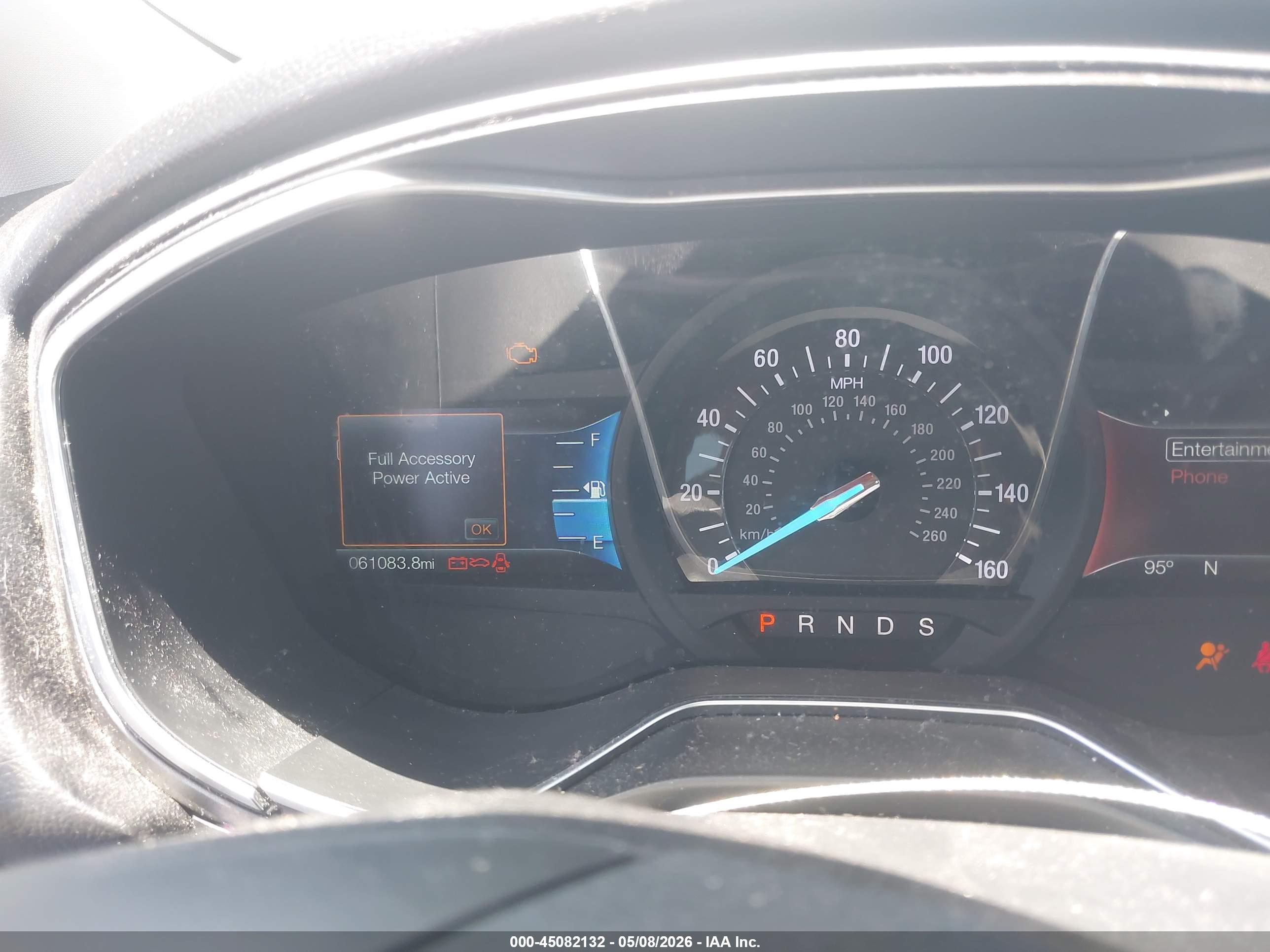 FORD FUSION image 7