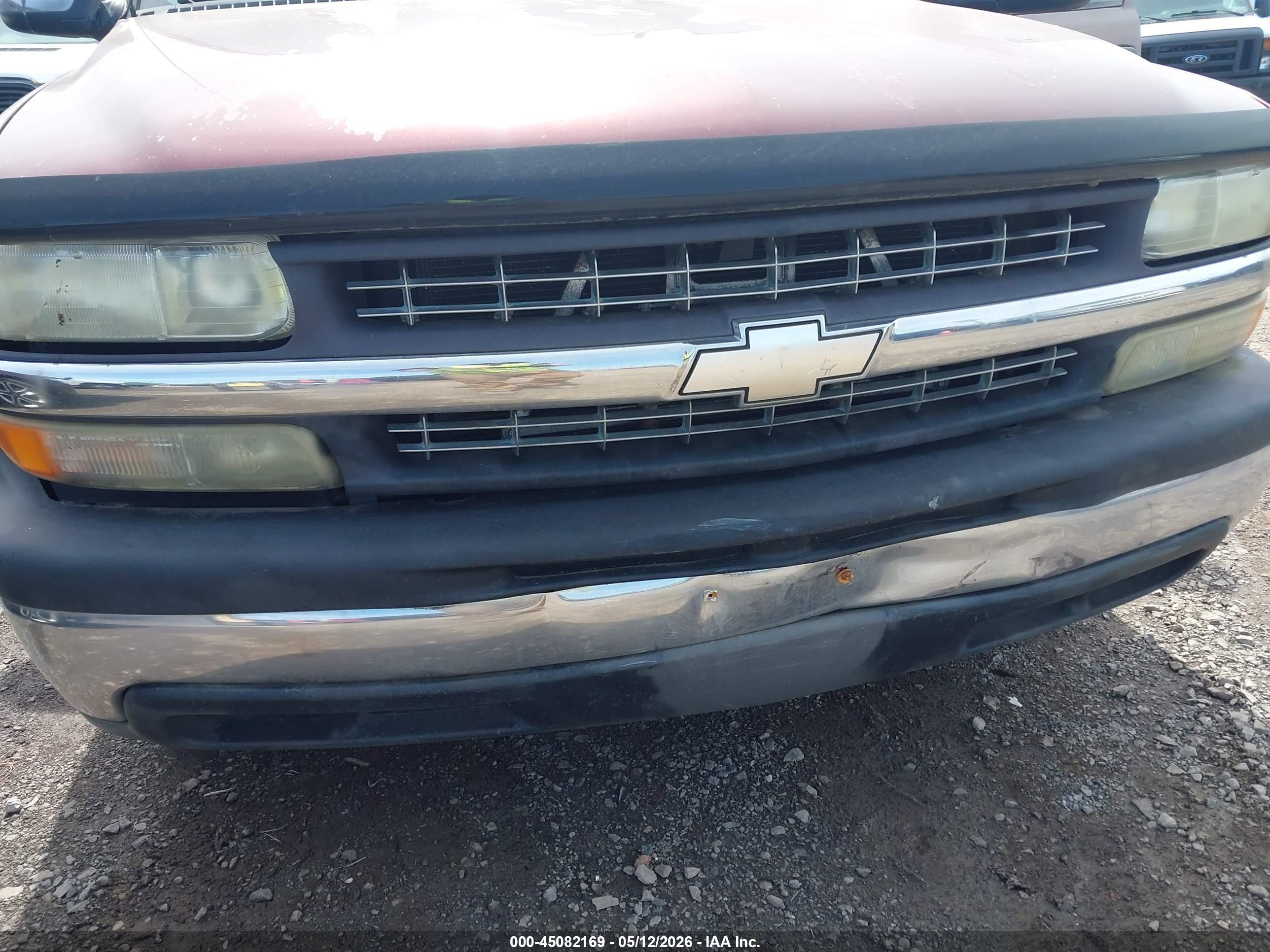 CHEVROLET SILVERADO image 6