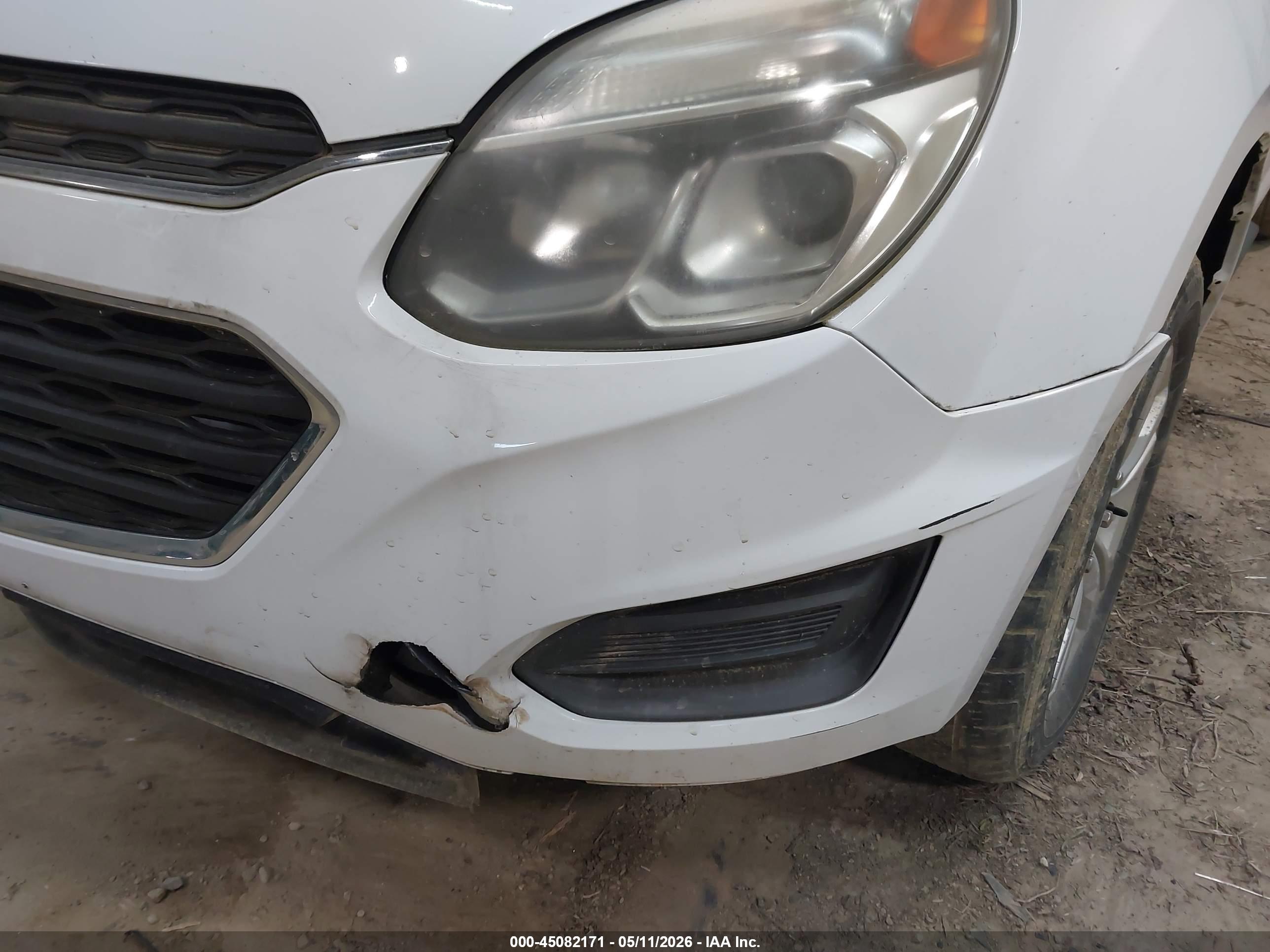 CHEVROLET EQUINOX image 6