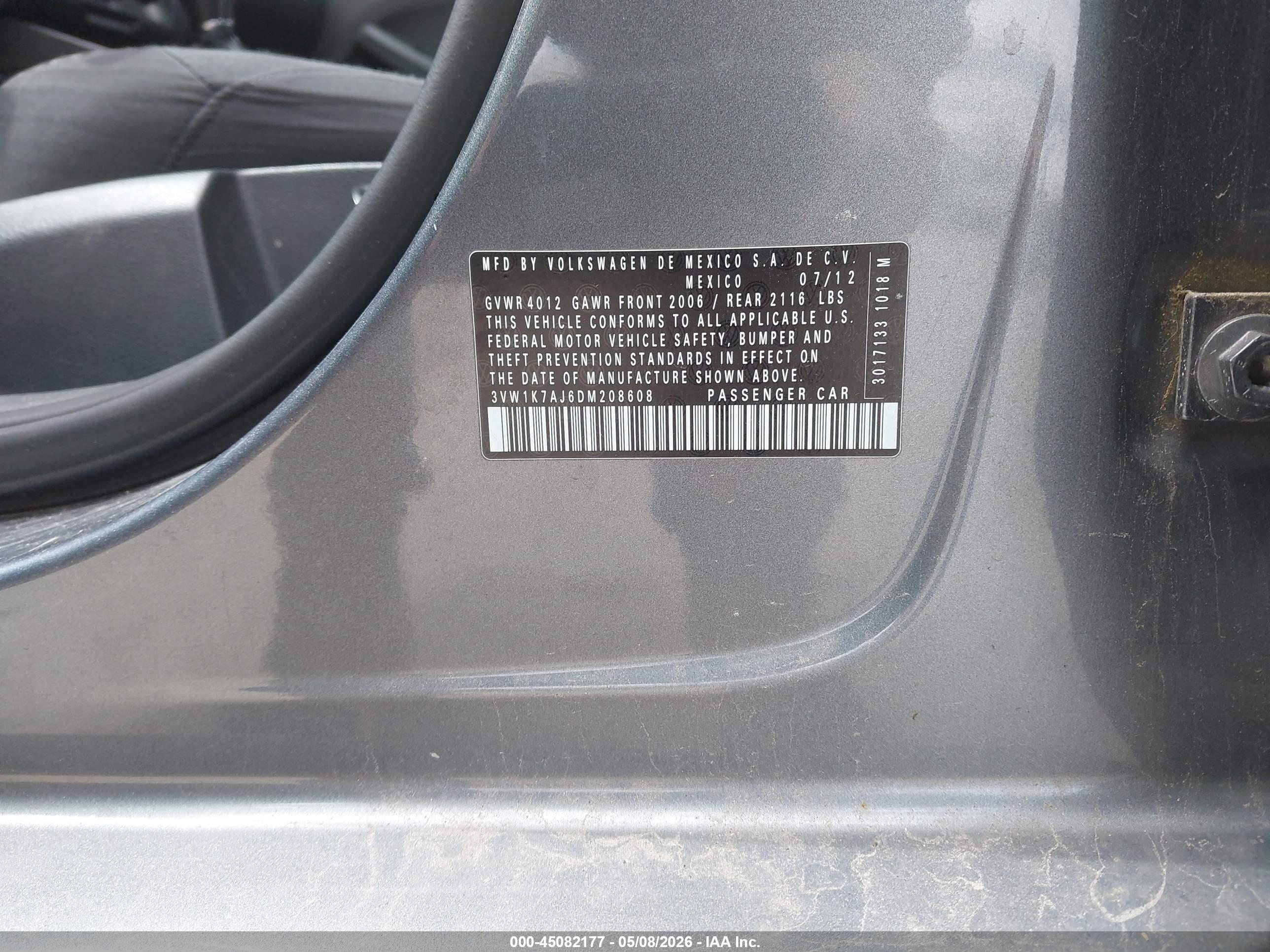 VOLKSWAGEN JETTA image 9