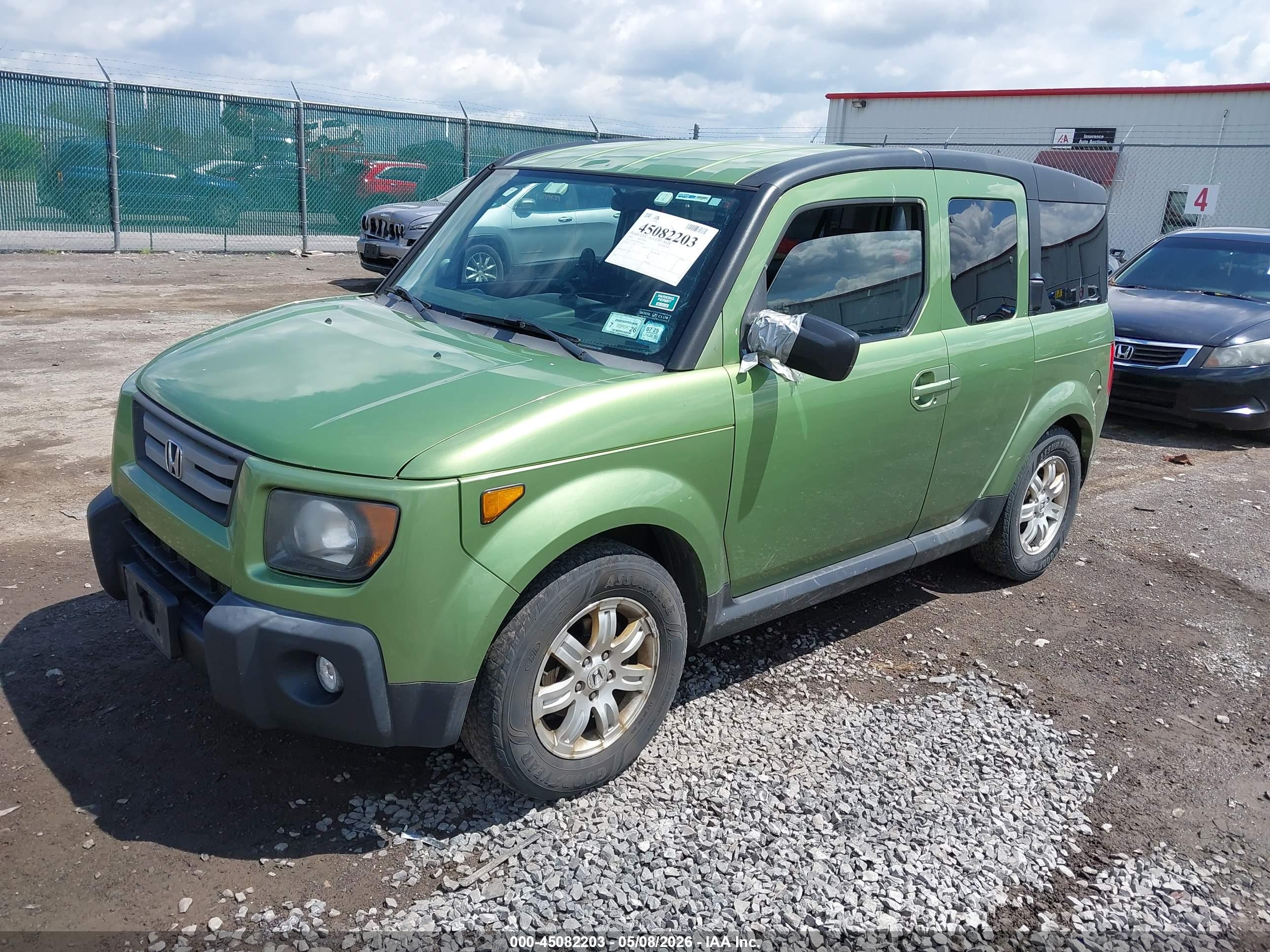 HONDA ELEMENT image 2