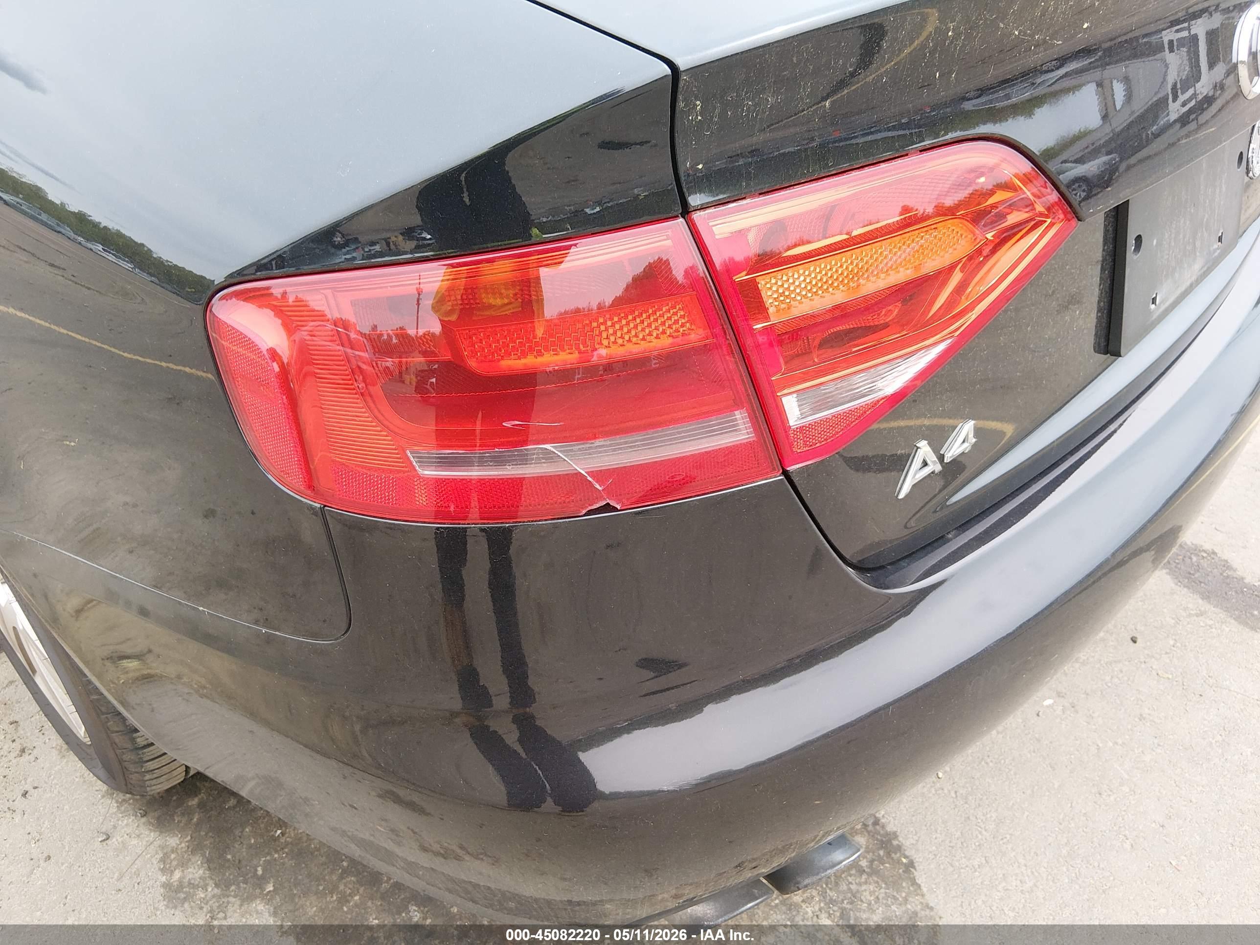 AUDI A4 image 6