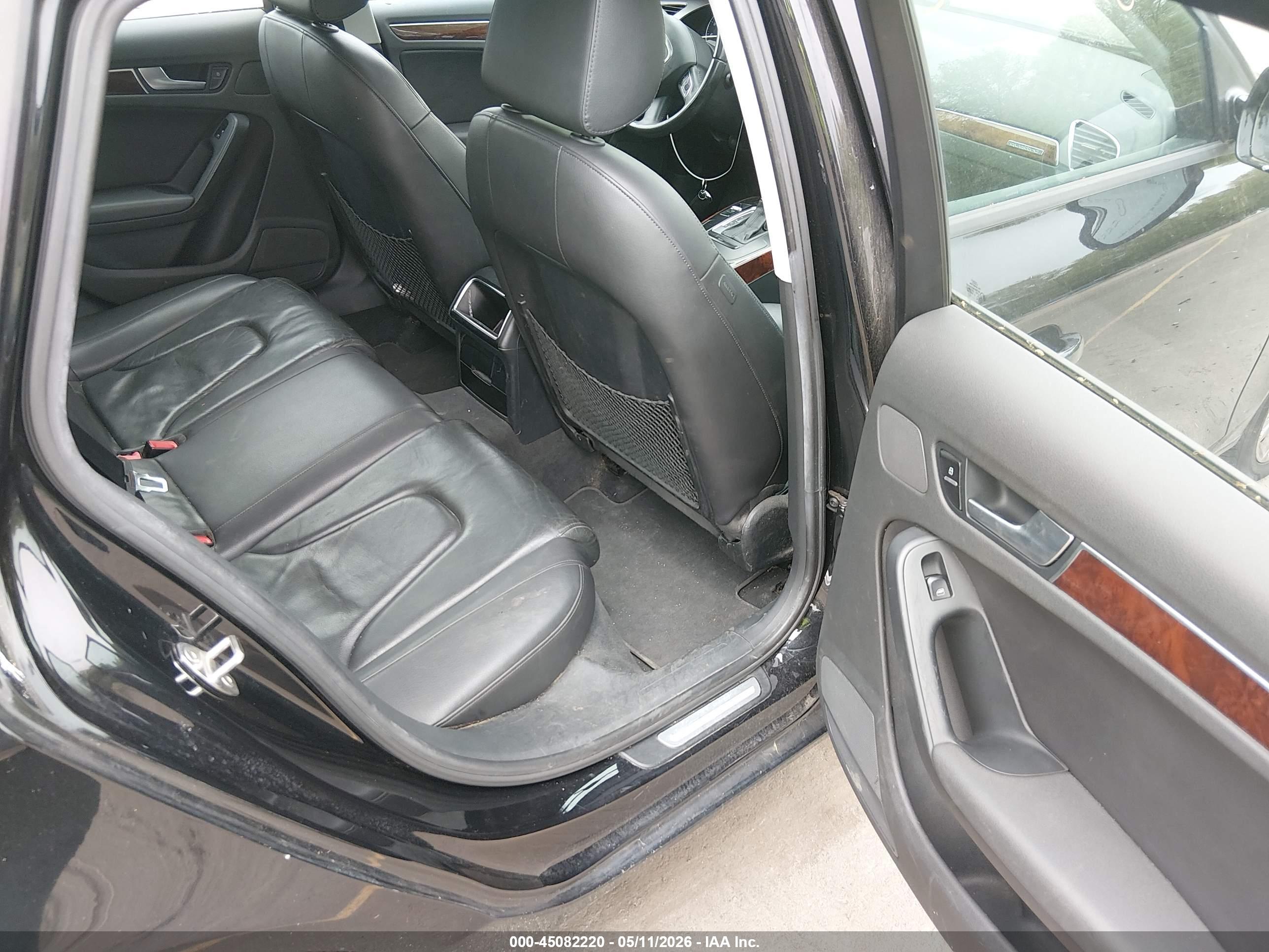 AUDI A4 image 8