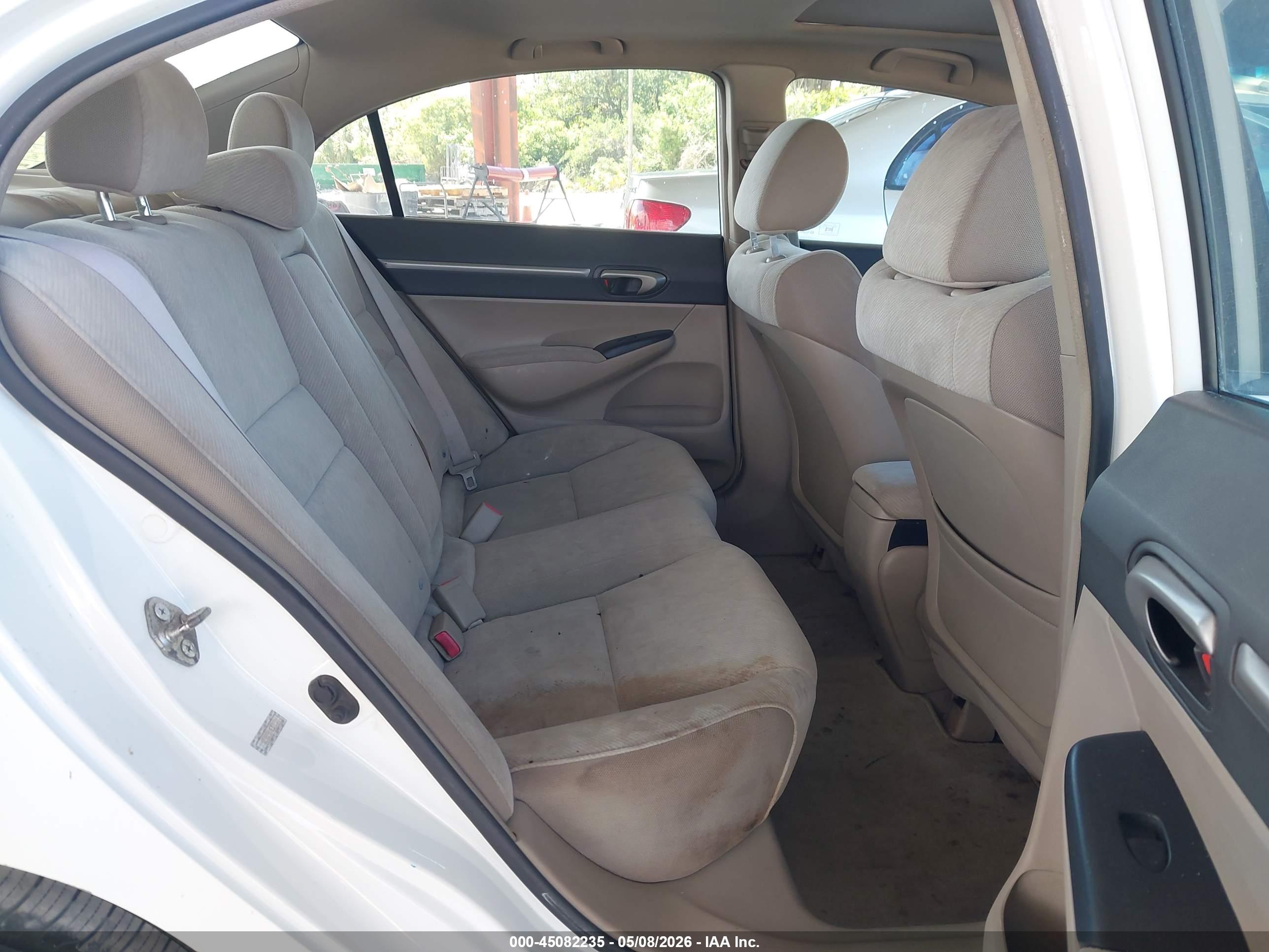 HONDA CIVIC image 8