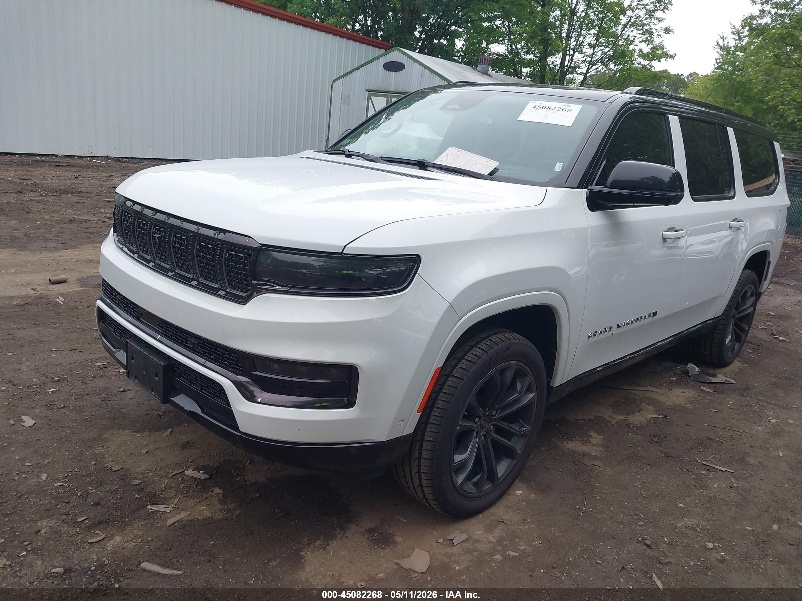 JEEP GRAND image 2