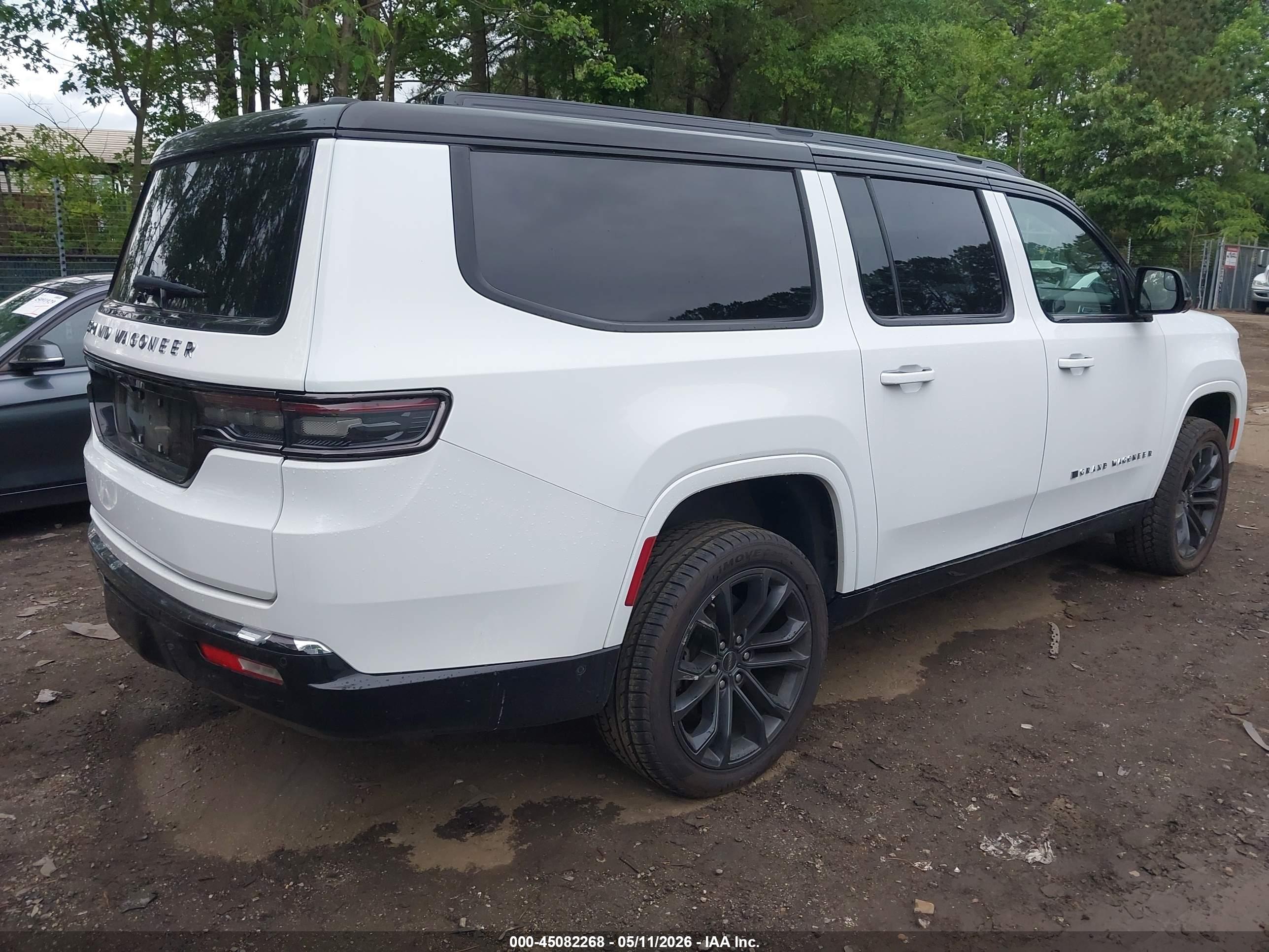 JEEP GRAND image 4