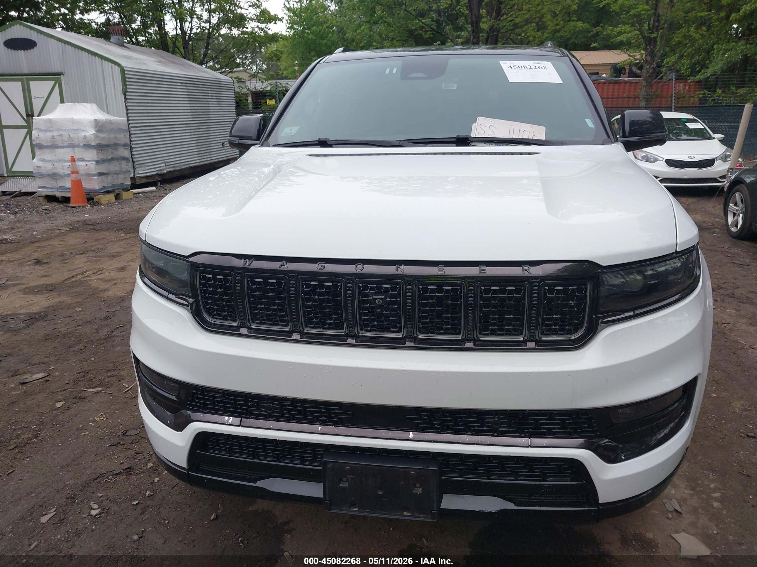 JEEP GRAND image 6