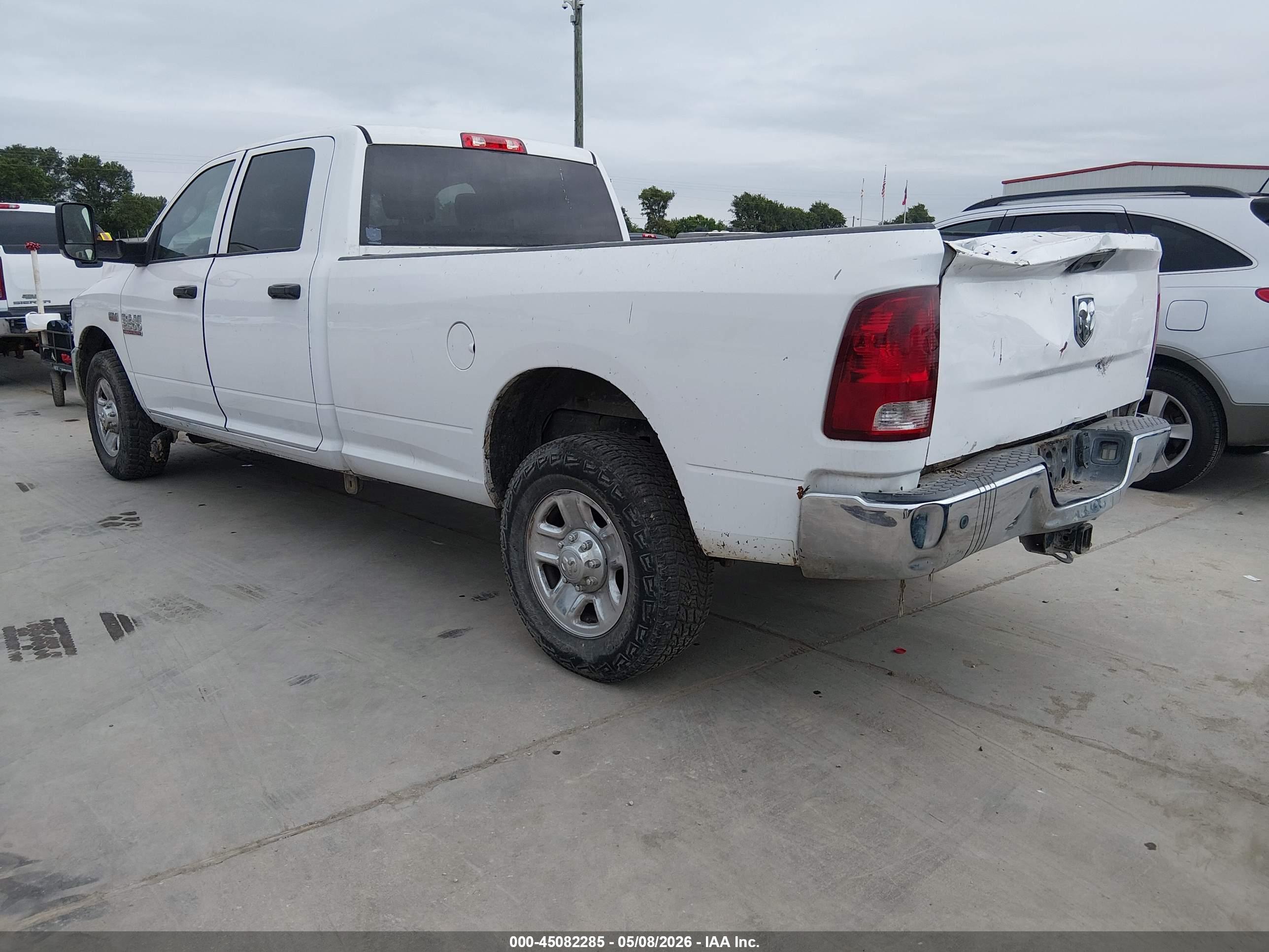 RAM 2500 image 3