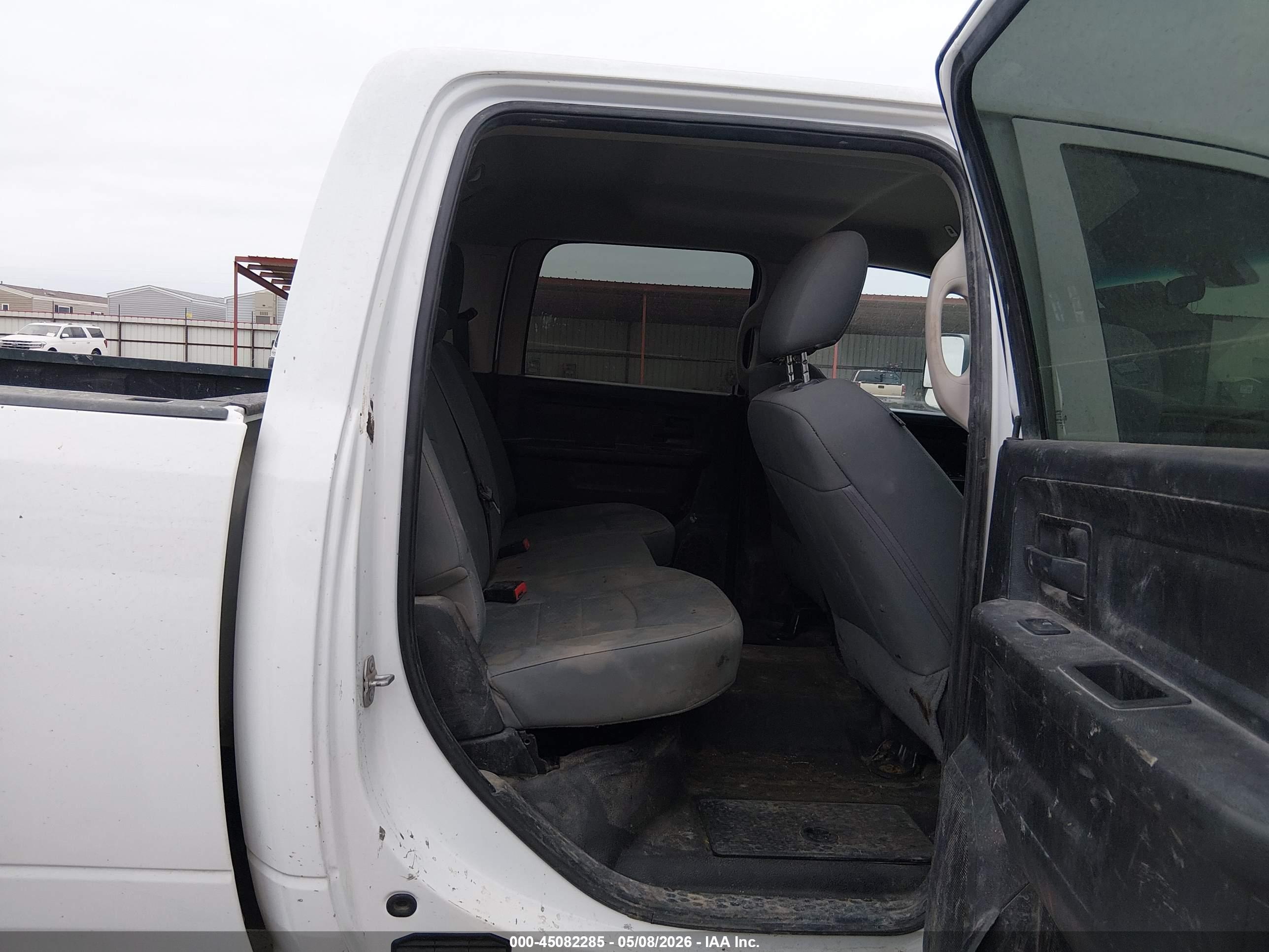 RAM 2500 image 8