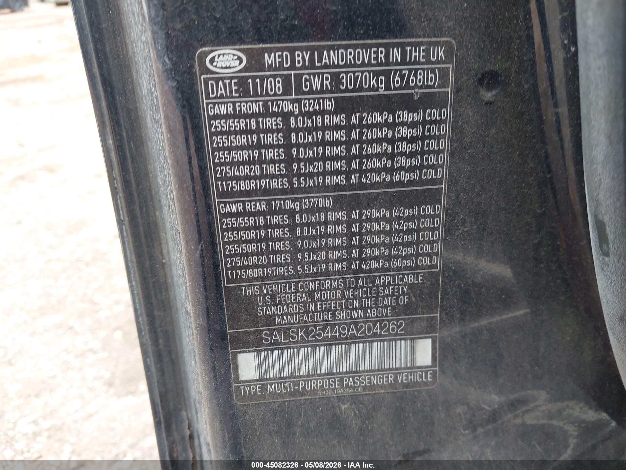 LAND ROVER image 9
