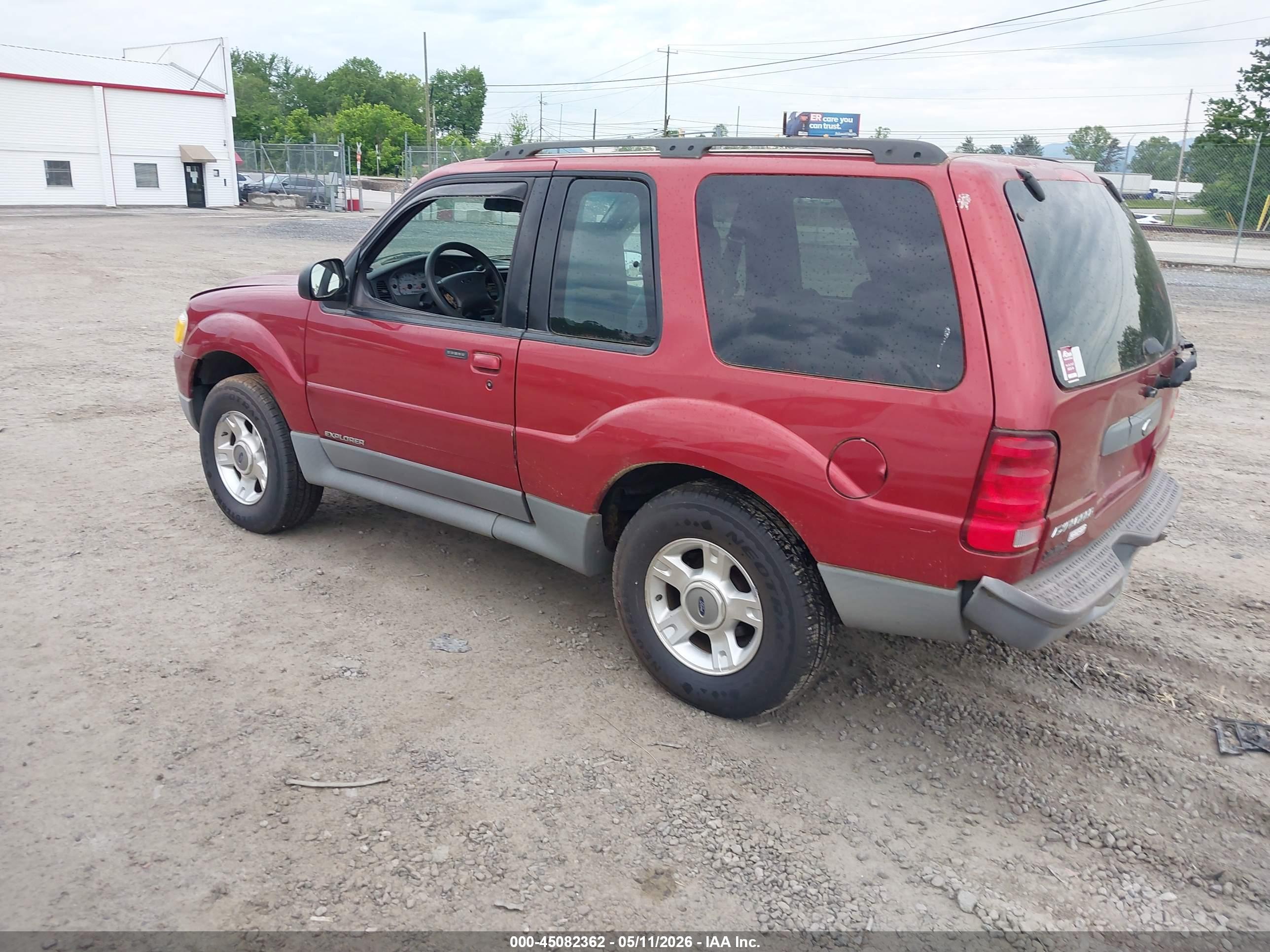 FORD EXPLORER image 3