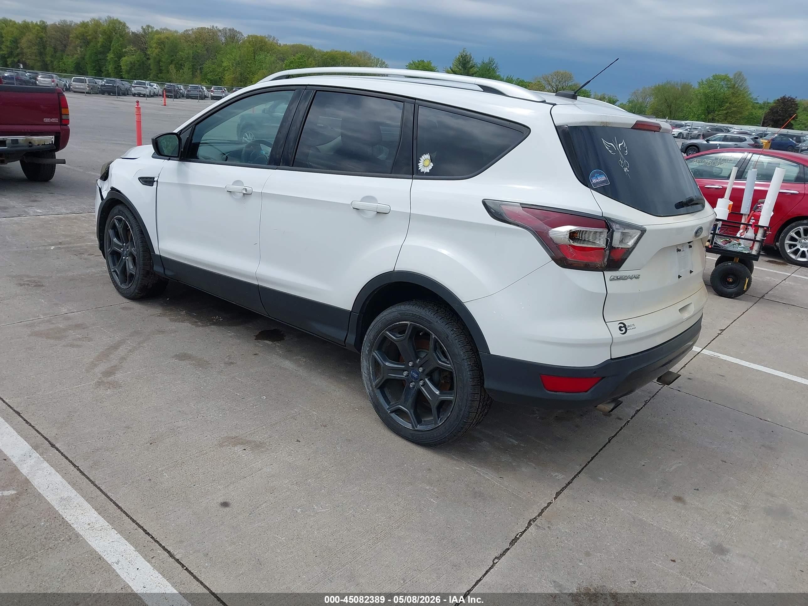 FORD ESCAPE image 3
