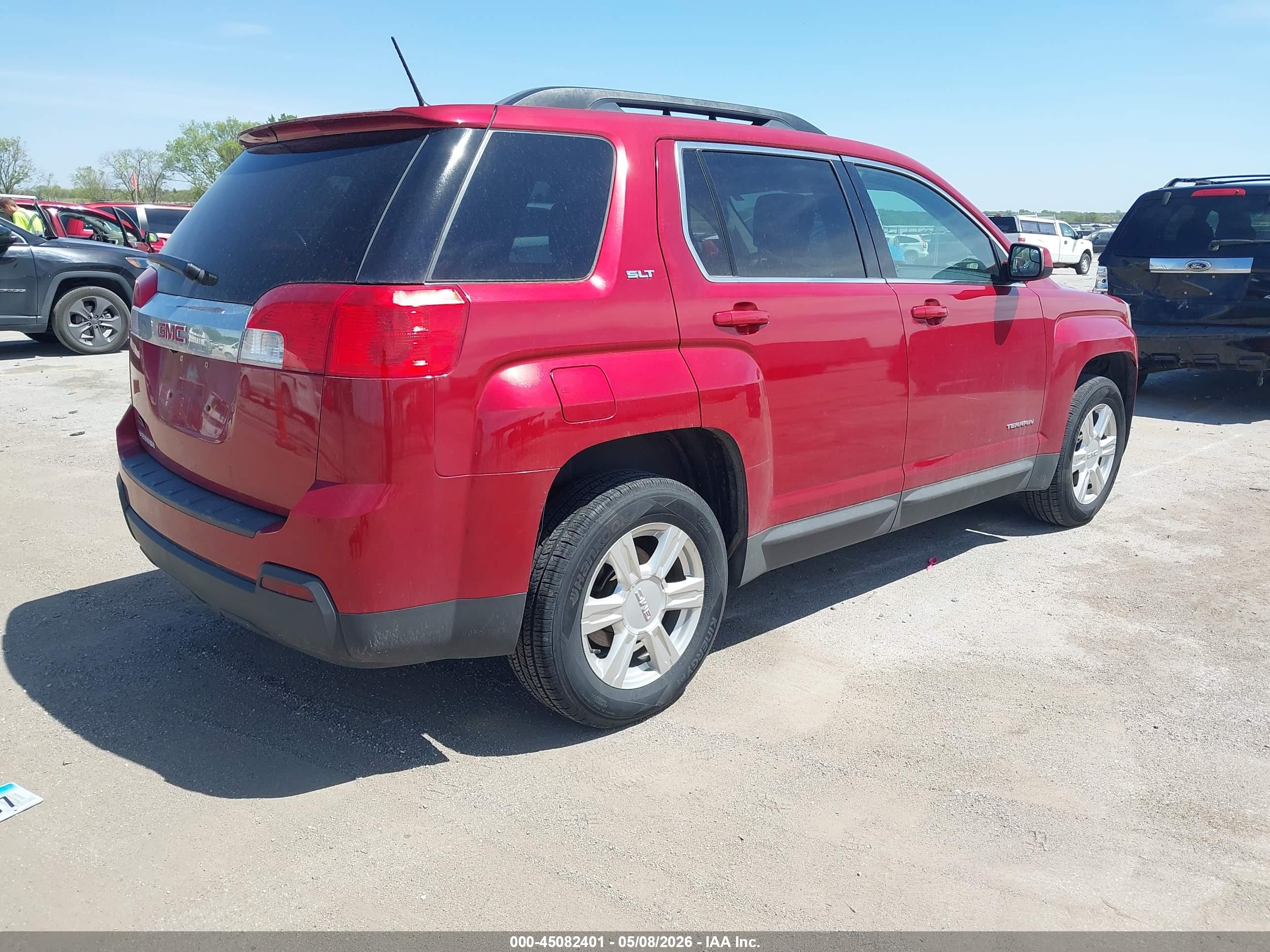 GMC TERRAIN image 4
